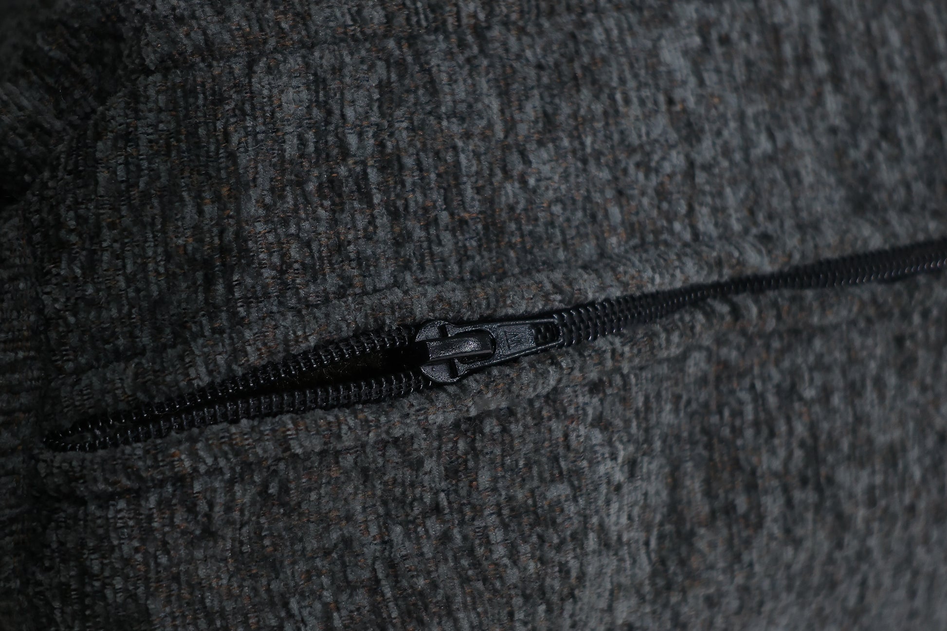 Gembrook RHF Sofa Chaise - Dark Grey