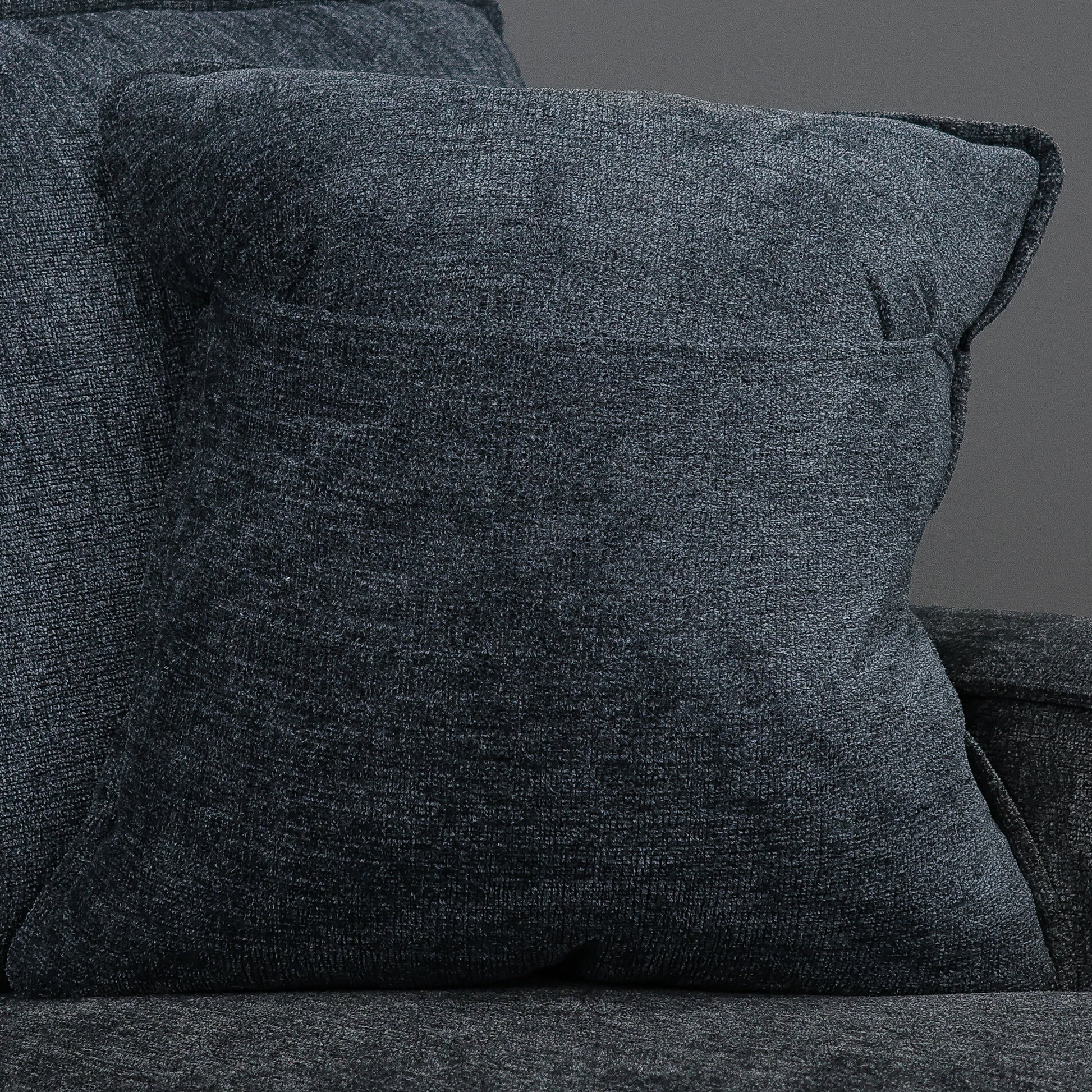 Gembrook Loveseat - Caviar