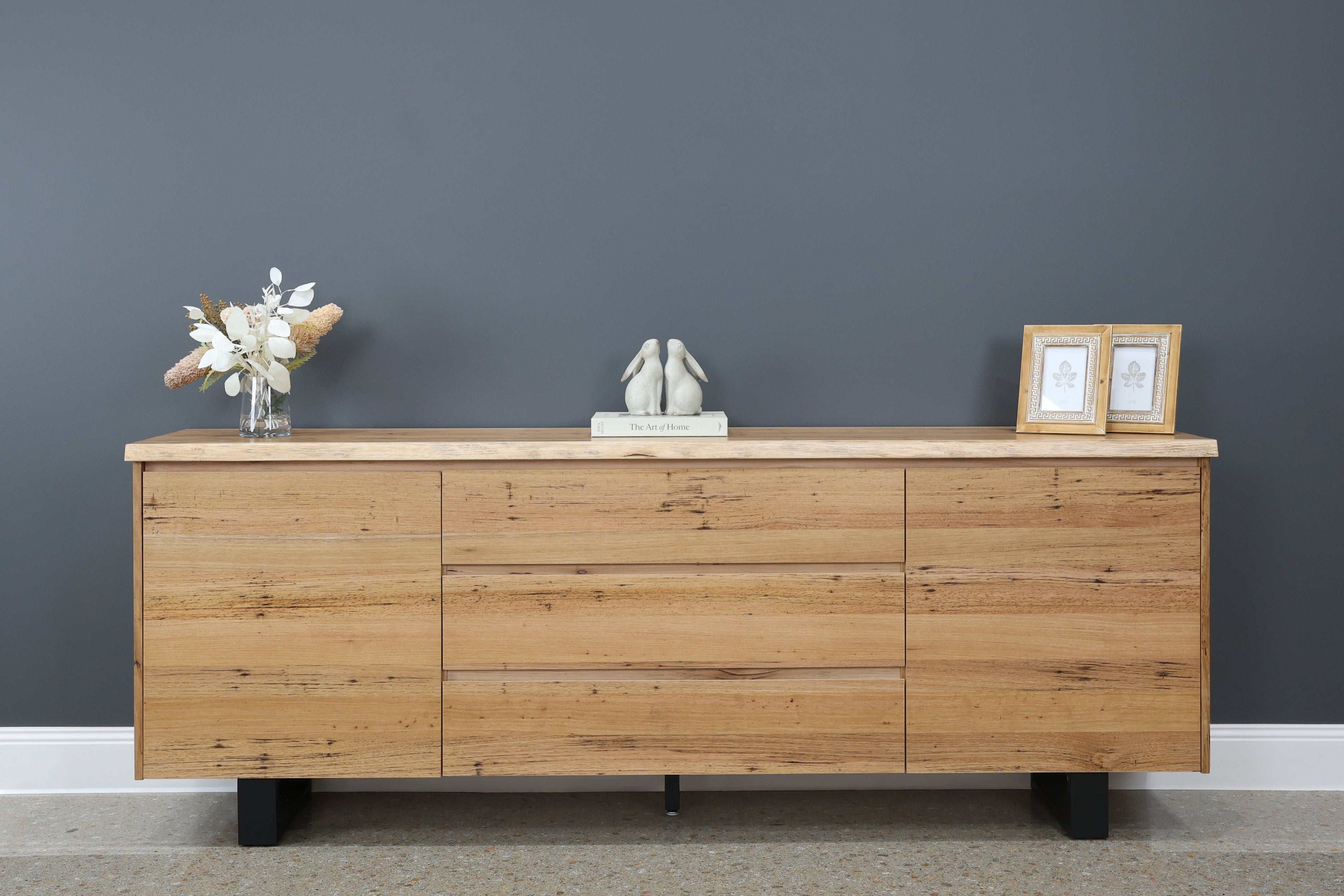 Peninsula Buffet 220cm L