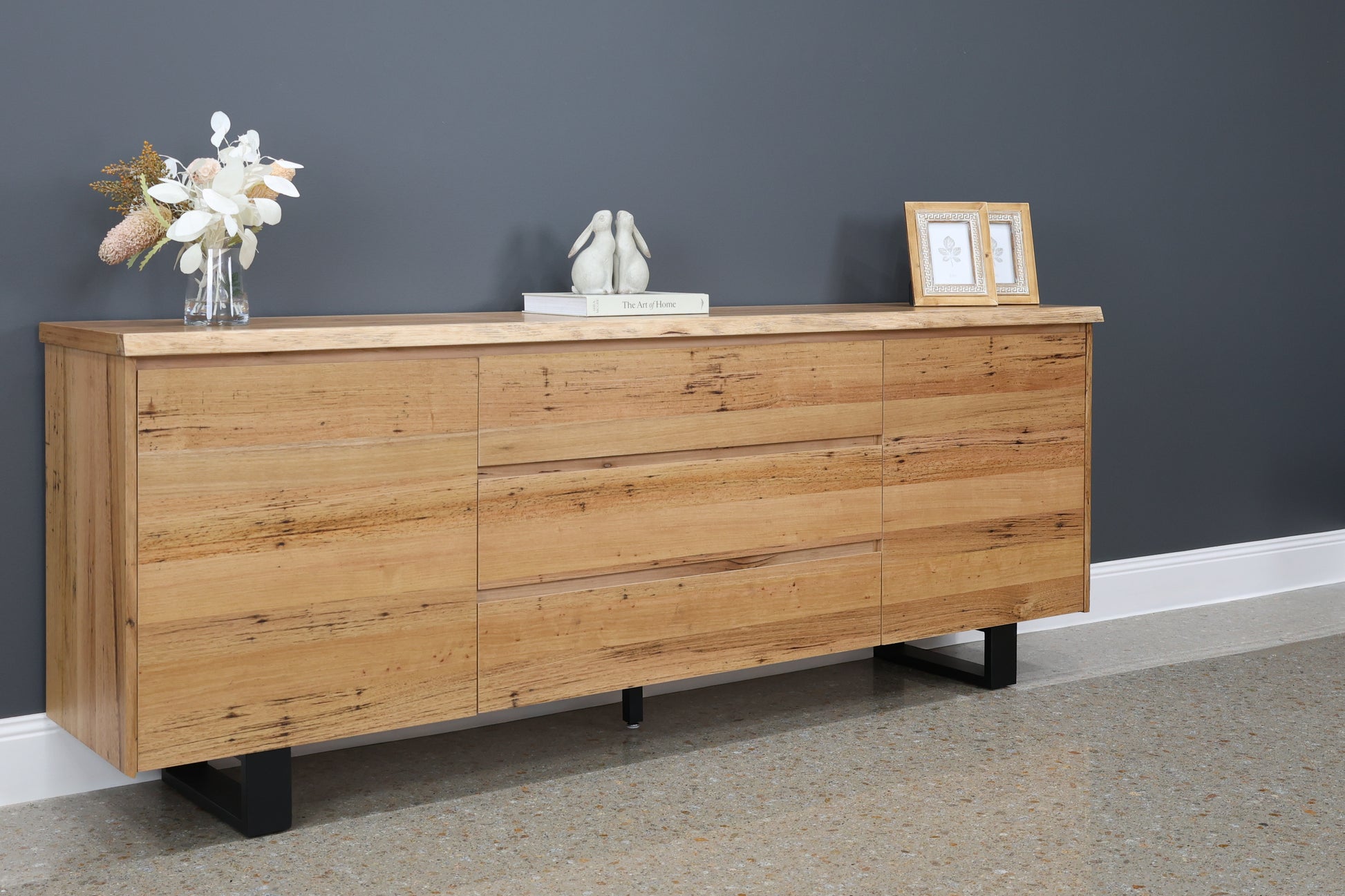 Peninsula Buffet 220cm L