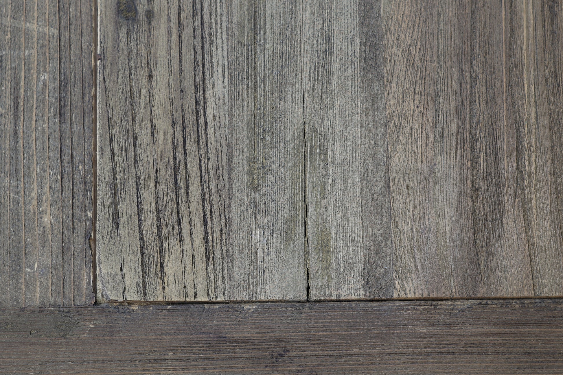 Lockhart Dining Table