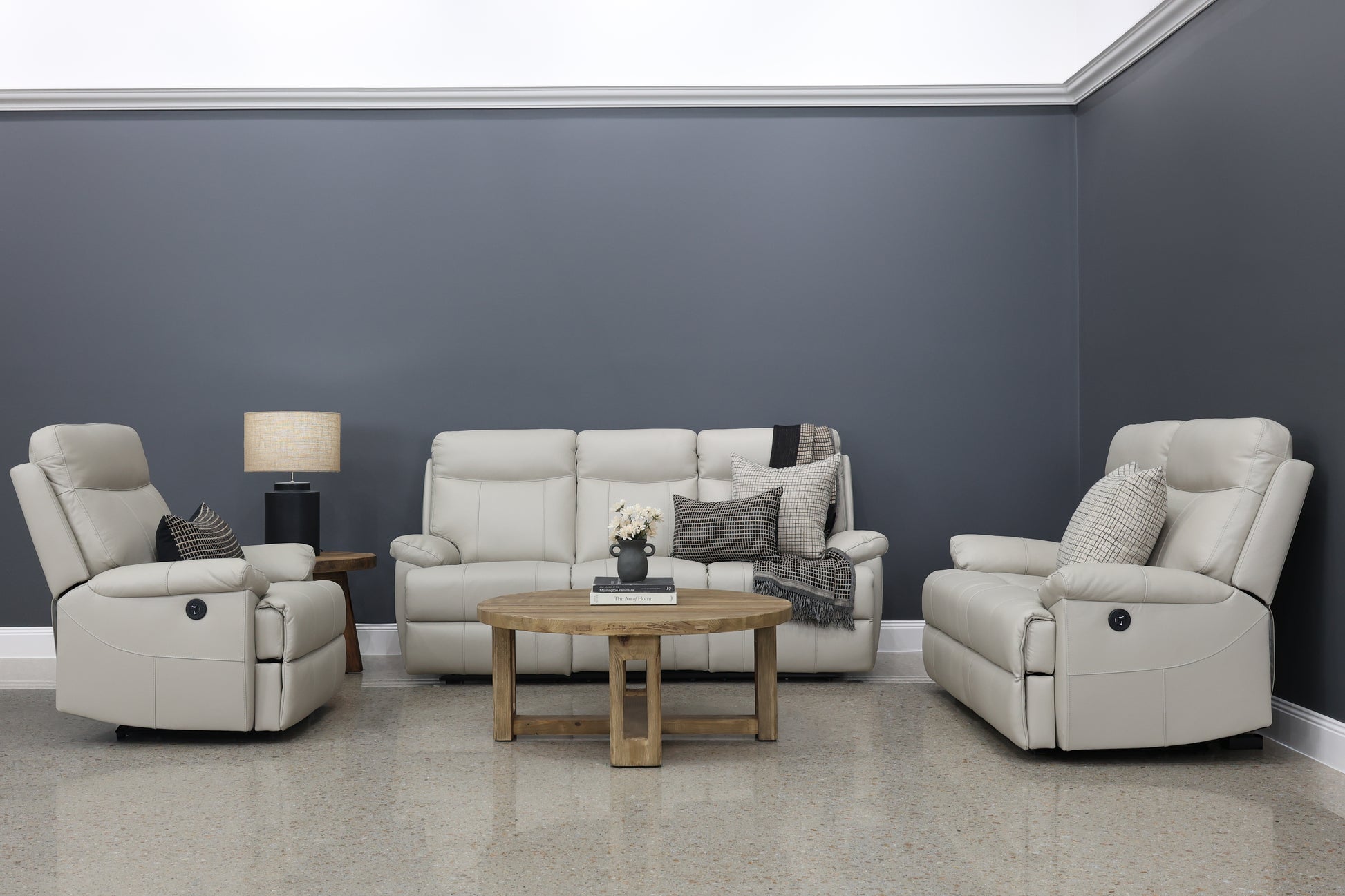 Seymour Electric Loveseat - Light Grey Leather