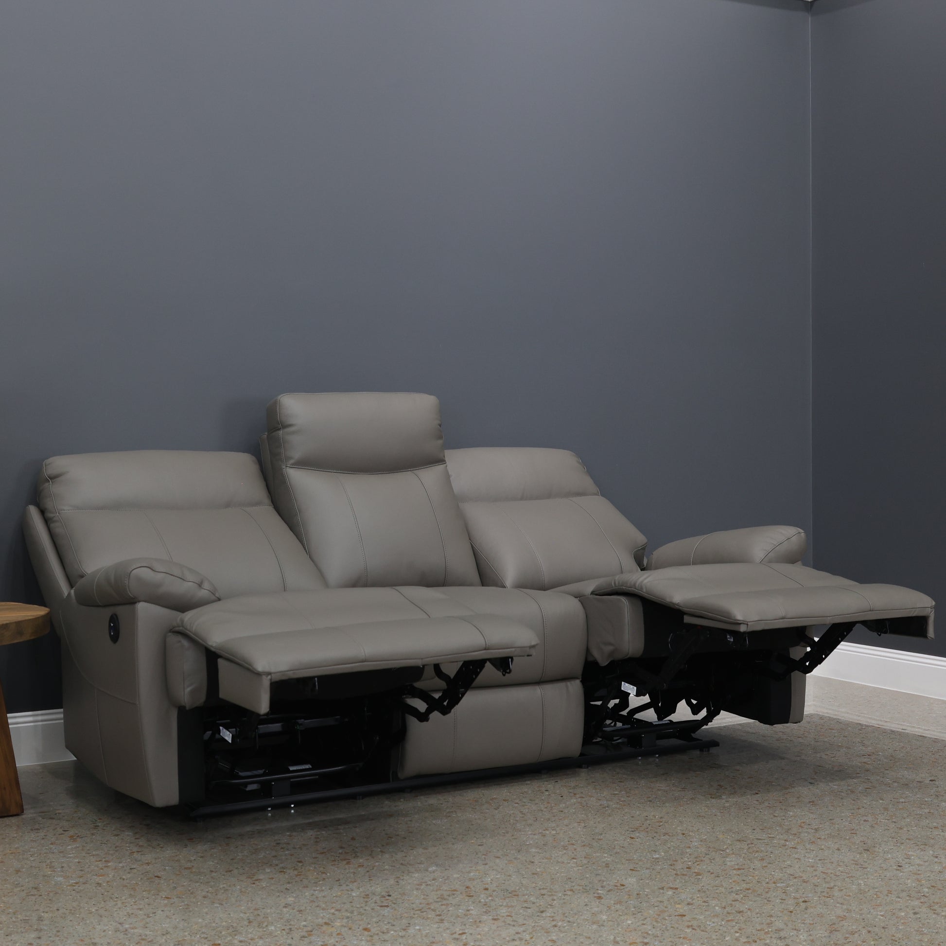 Seymour Electric Sofa - Mocha Leather