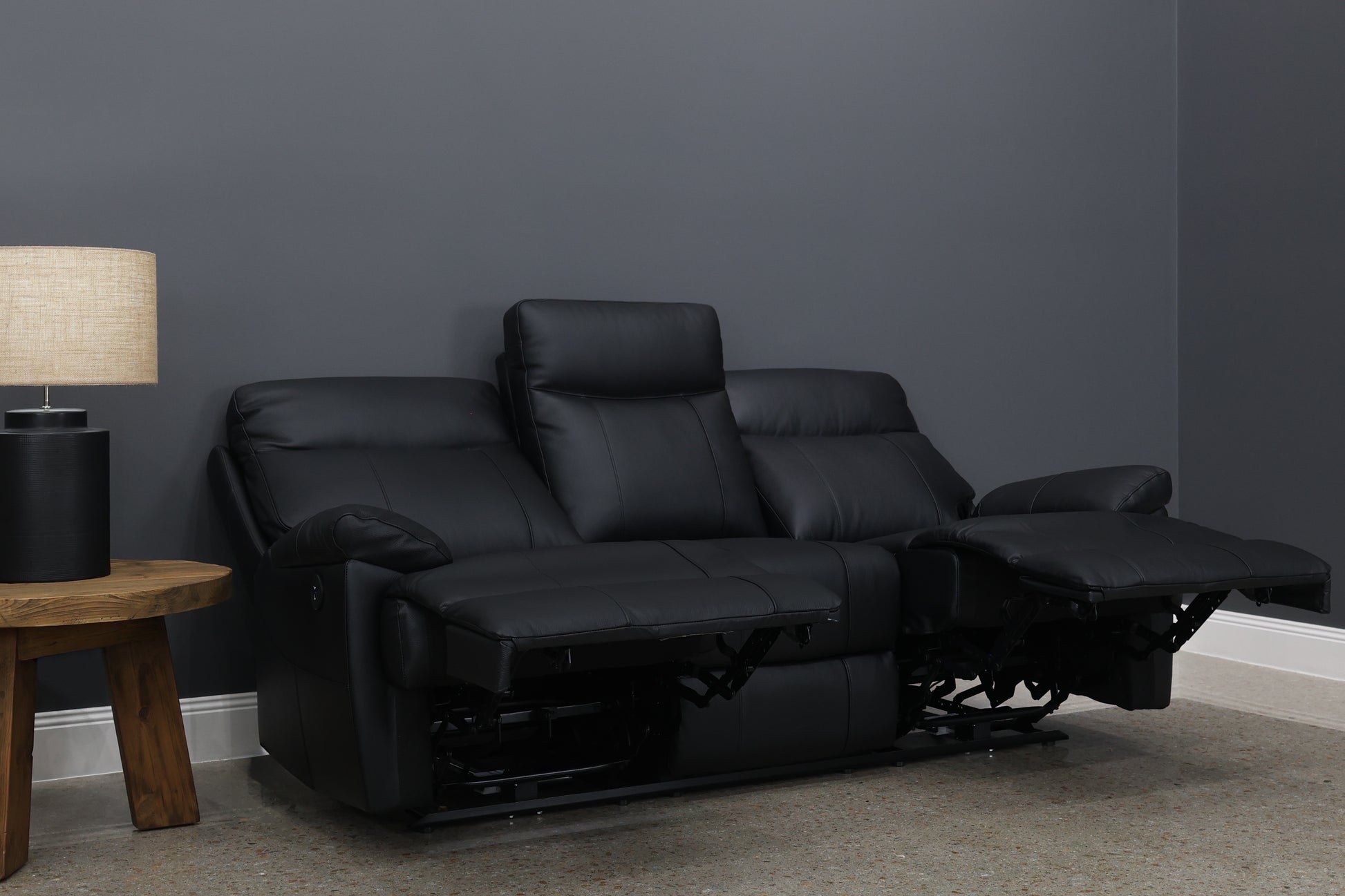Seymour Electric Sofa - Black Leather