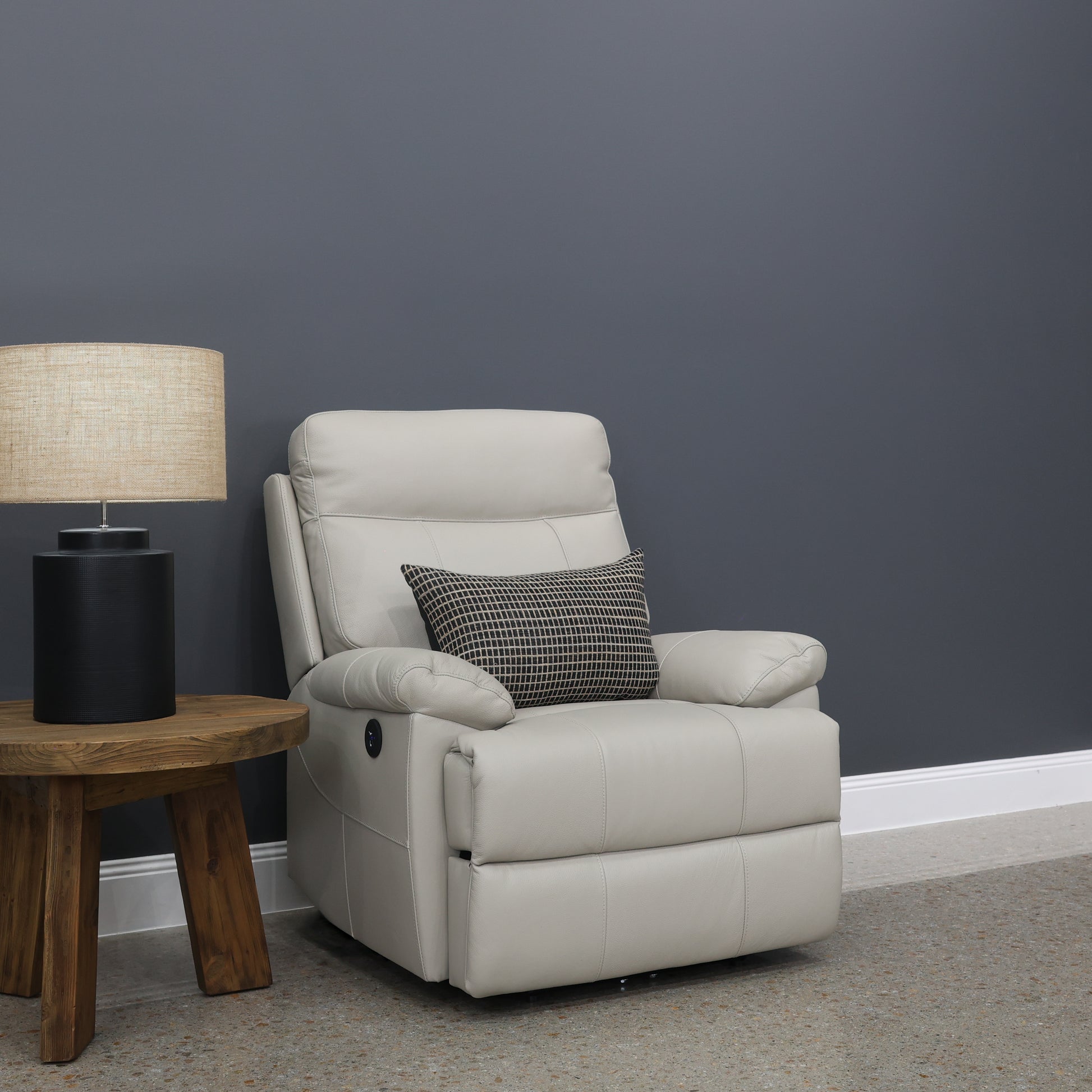 Seymour Electric Recliner - Light Grey Leather