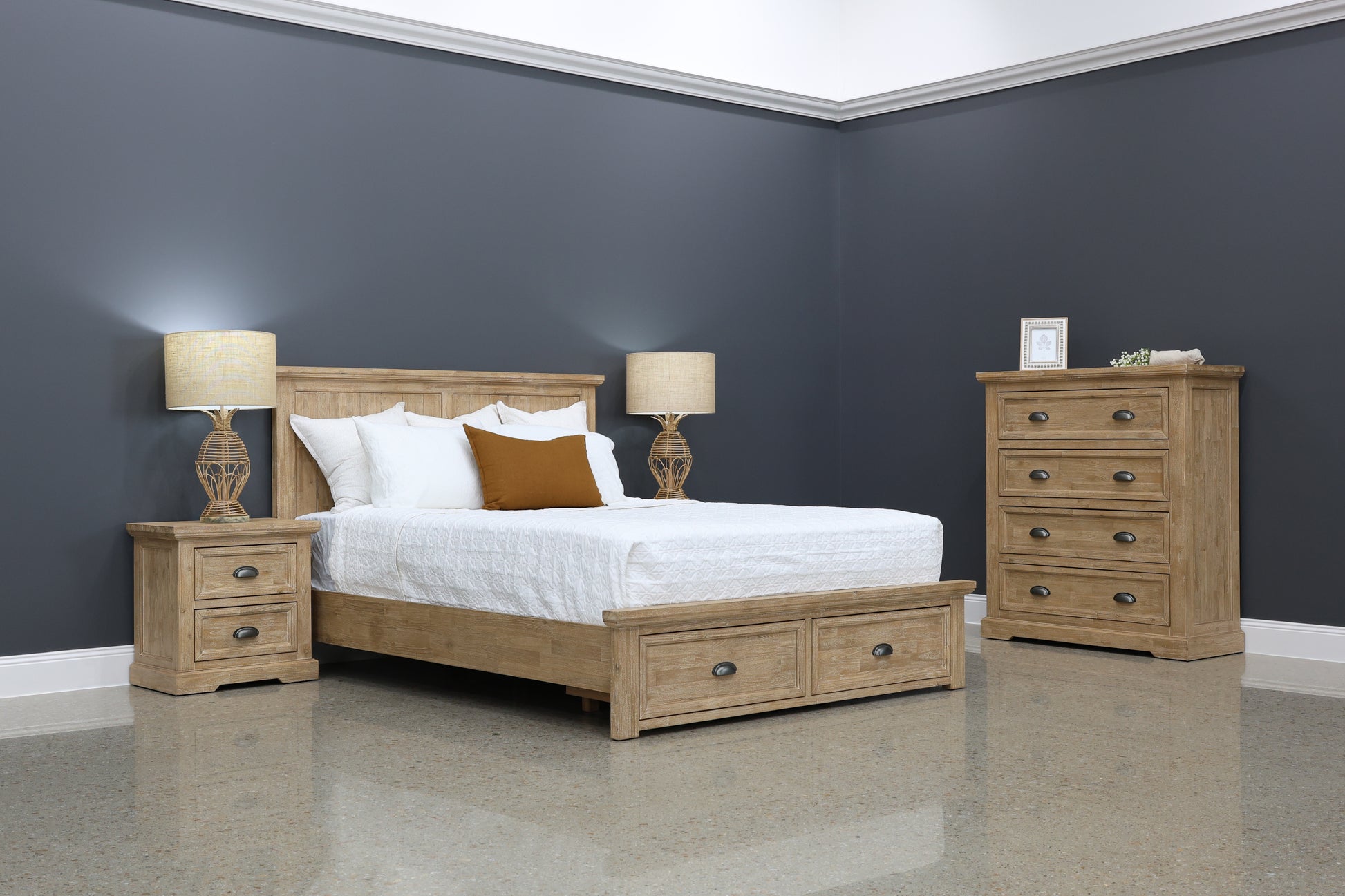Provedore Natural Bed w/ Storage