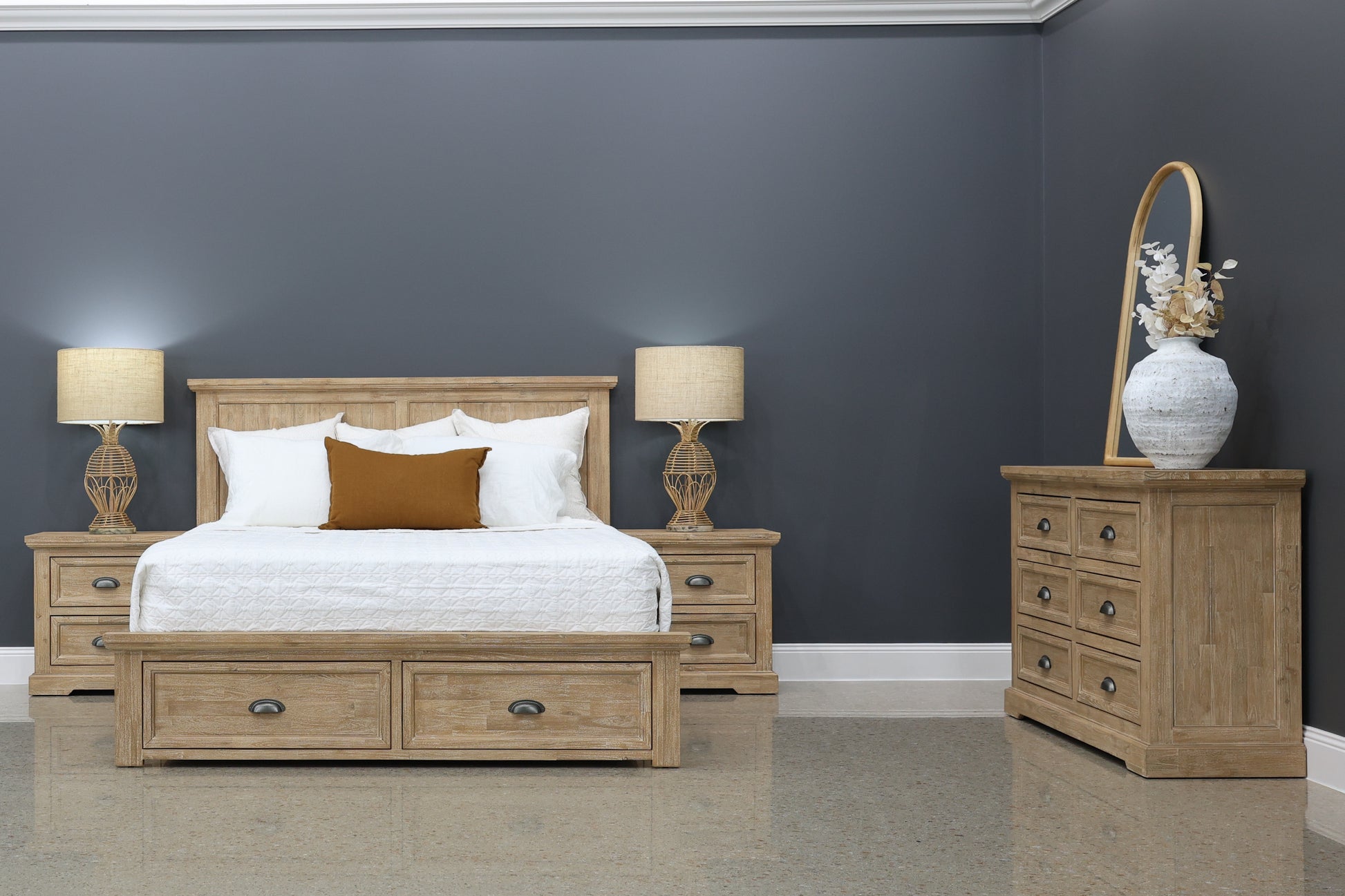Provedore Natural Bed w/ Storage