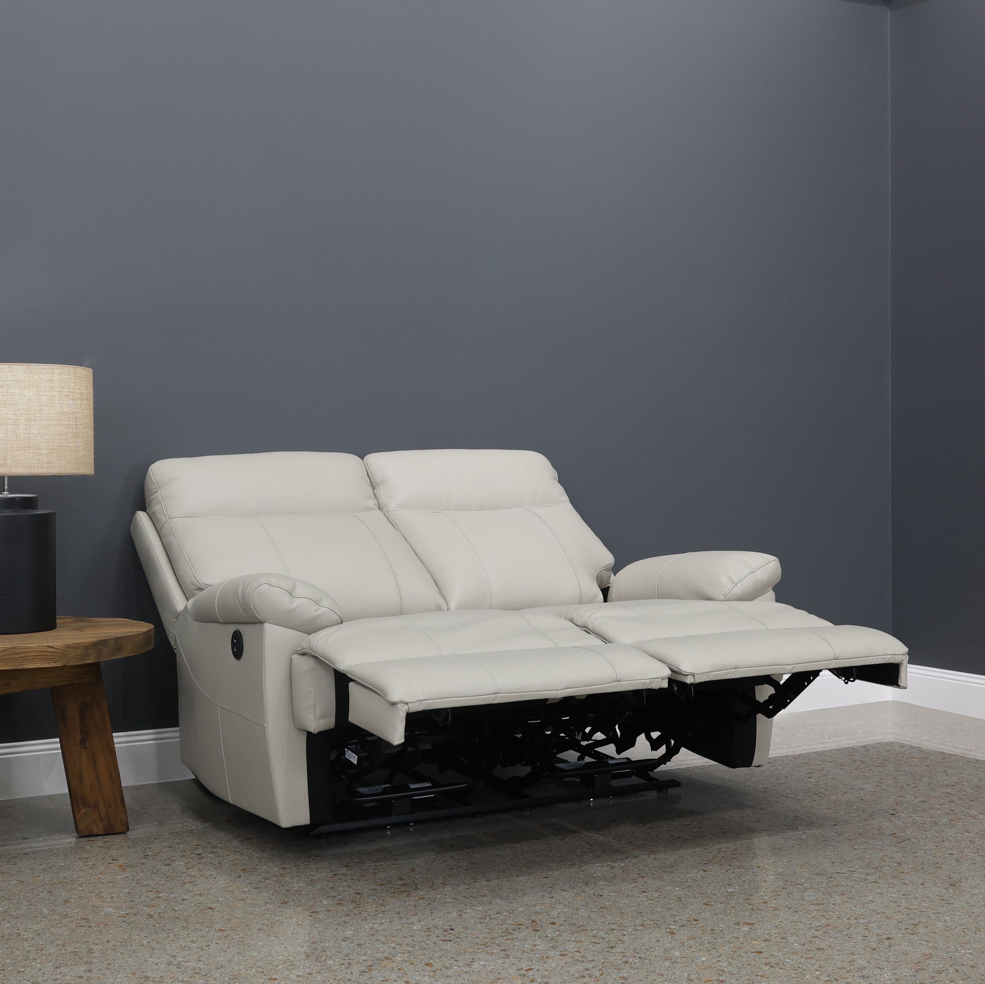 Seymour Electric Loveseat - Light Grey Leather