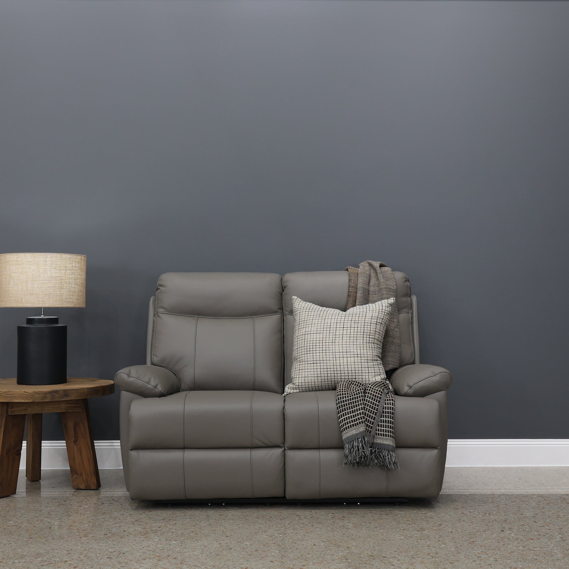 Seymour Electric Loveseat - Mocha Leather