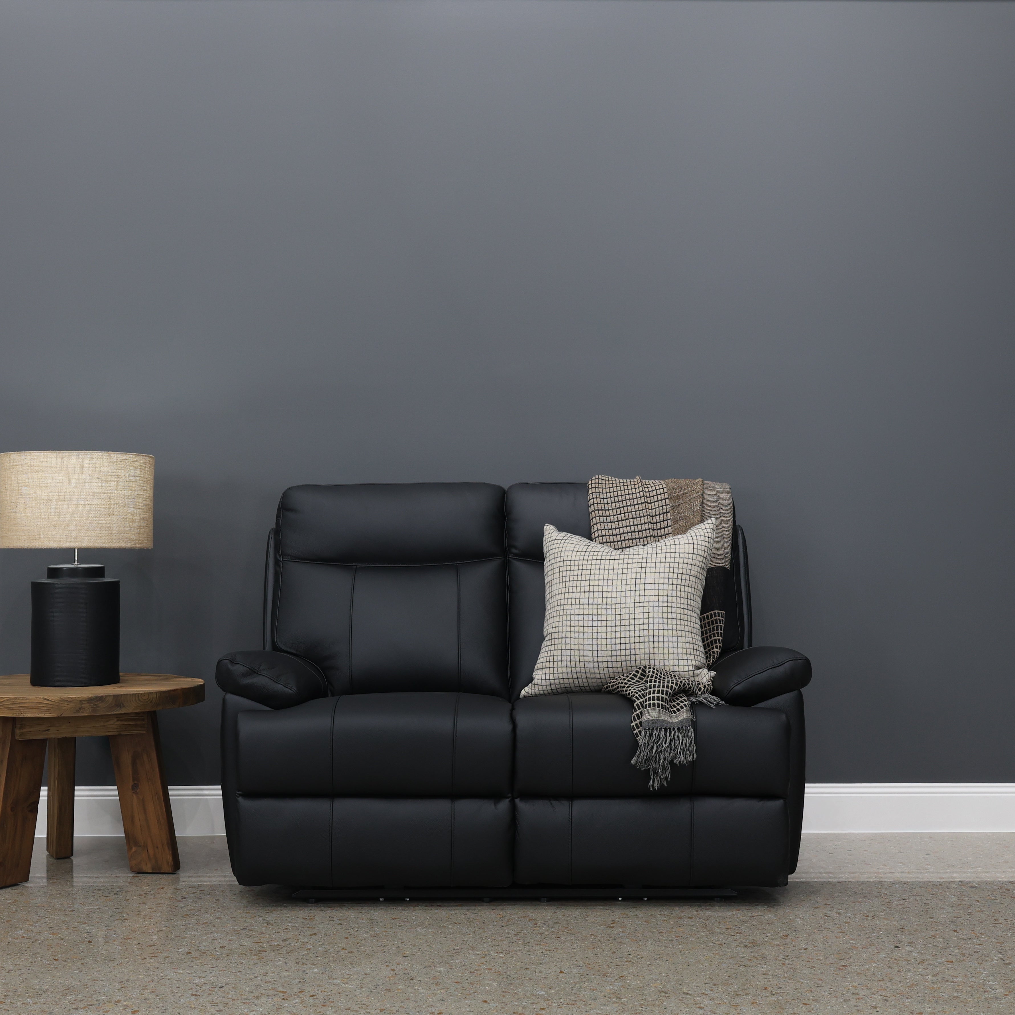 Seymour Electric Loveseat - Black Leather