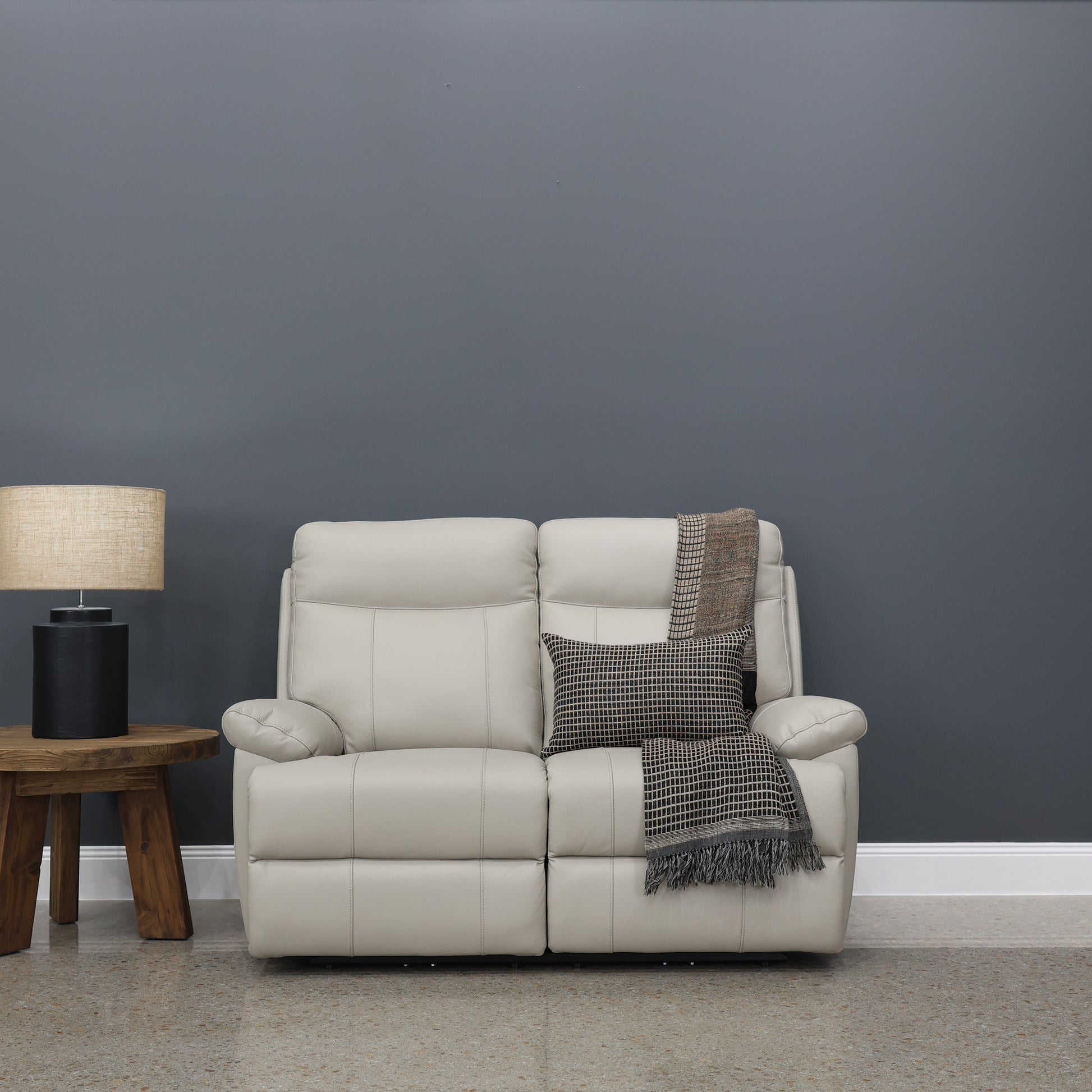 Seymour Electric Loveseat - Light Grey Leather