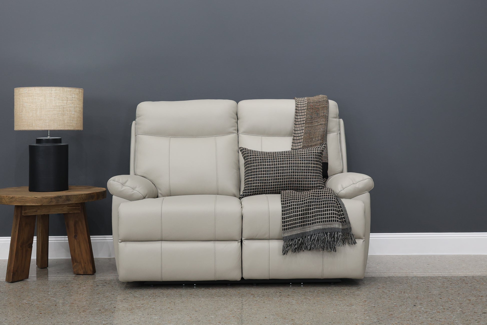 Seymour Electric Loveseat - Light Grey Leather