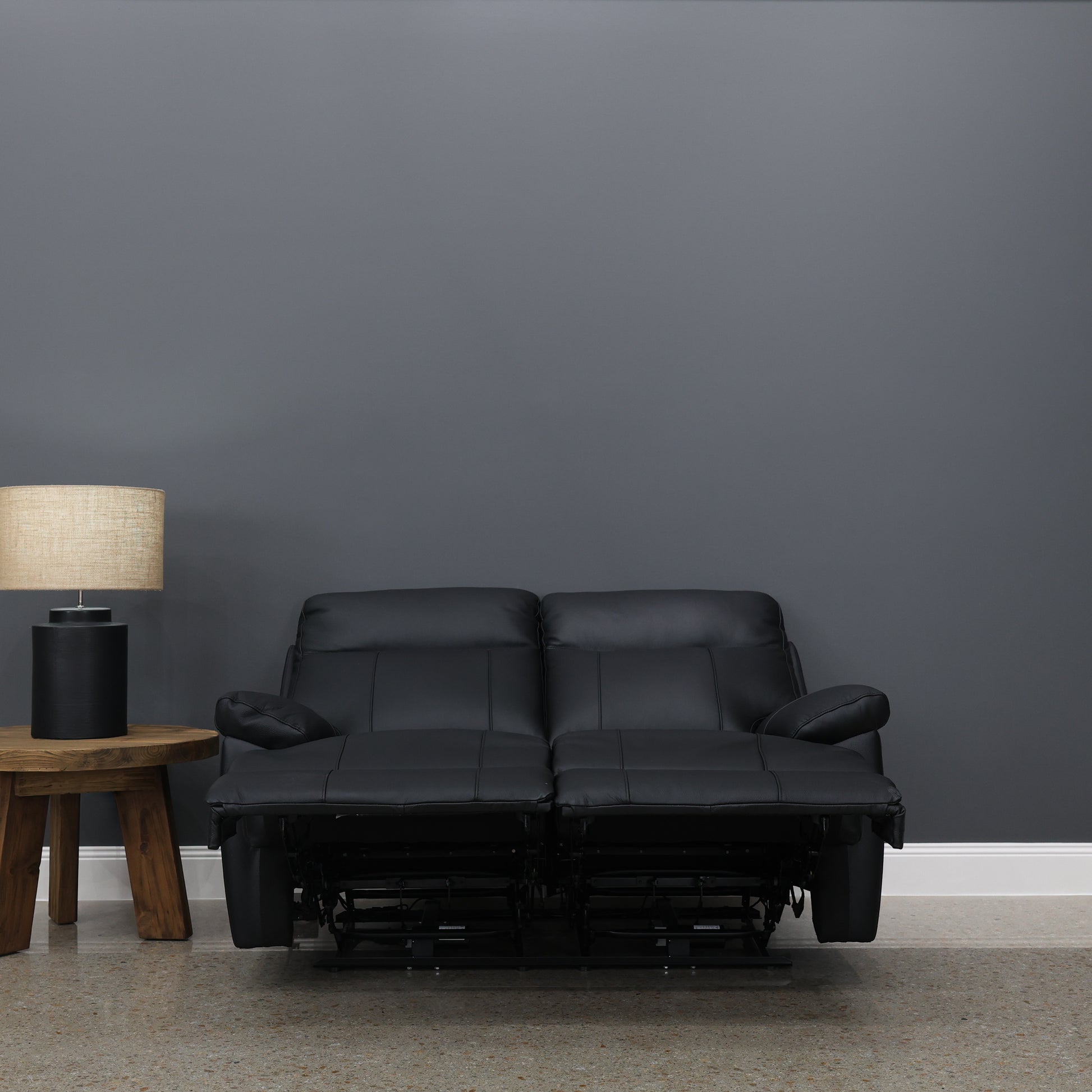 Seymour Electric Loveseat - Black Leather
