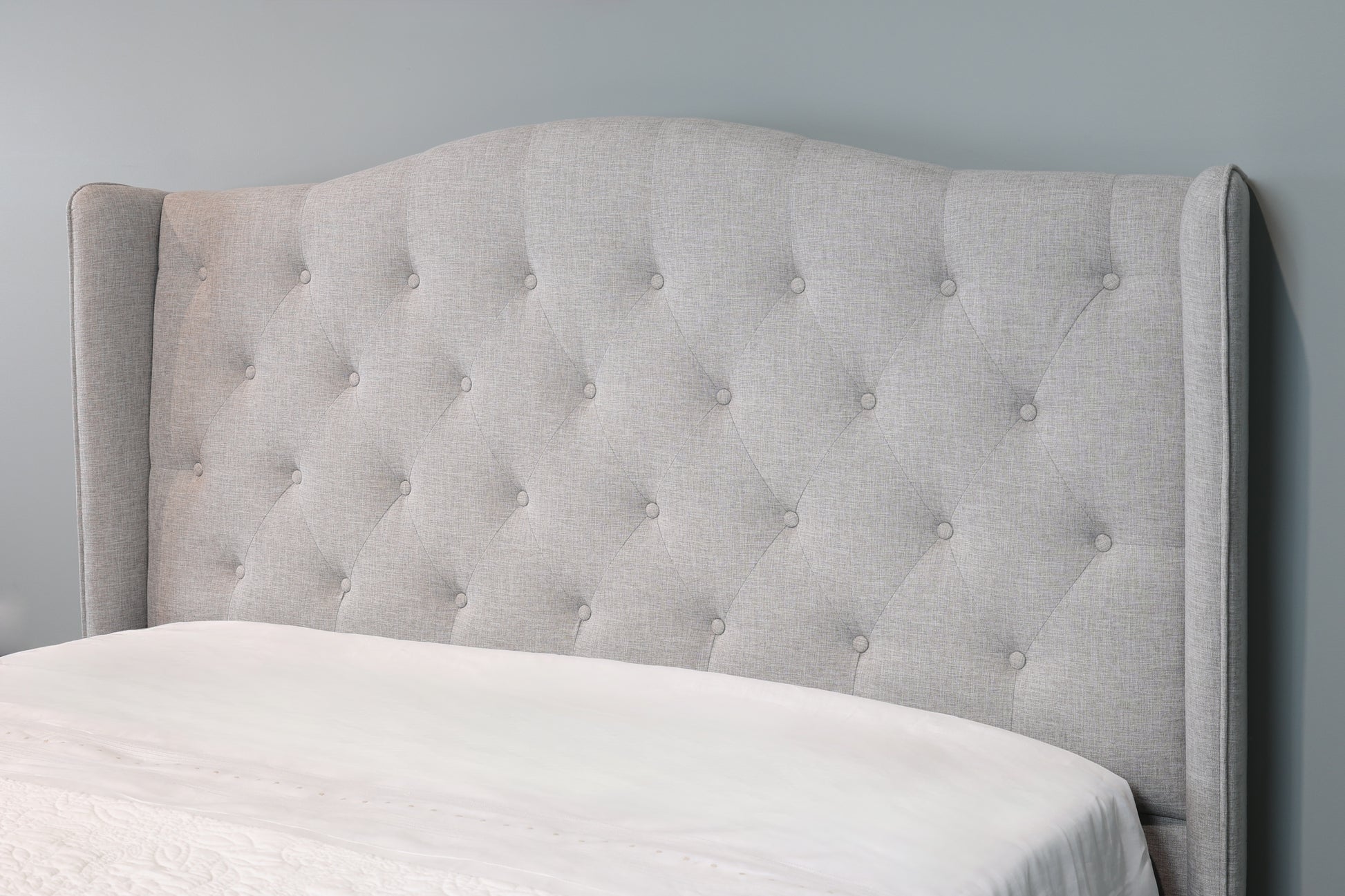 Memphis Bed Winged - Soft Grey