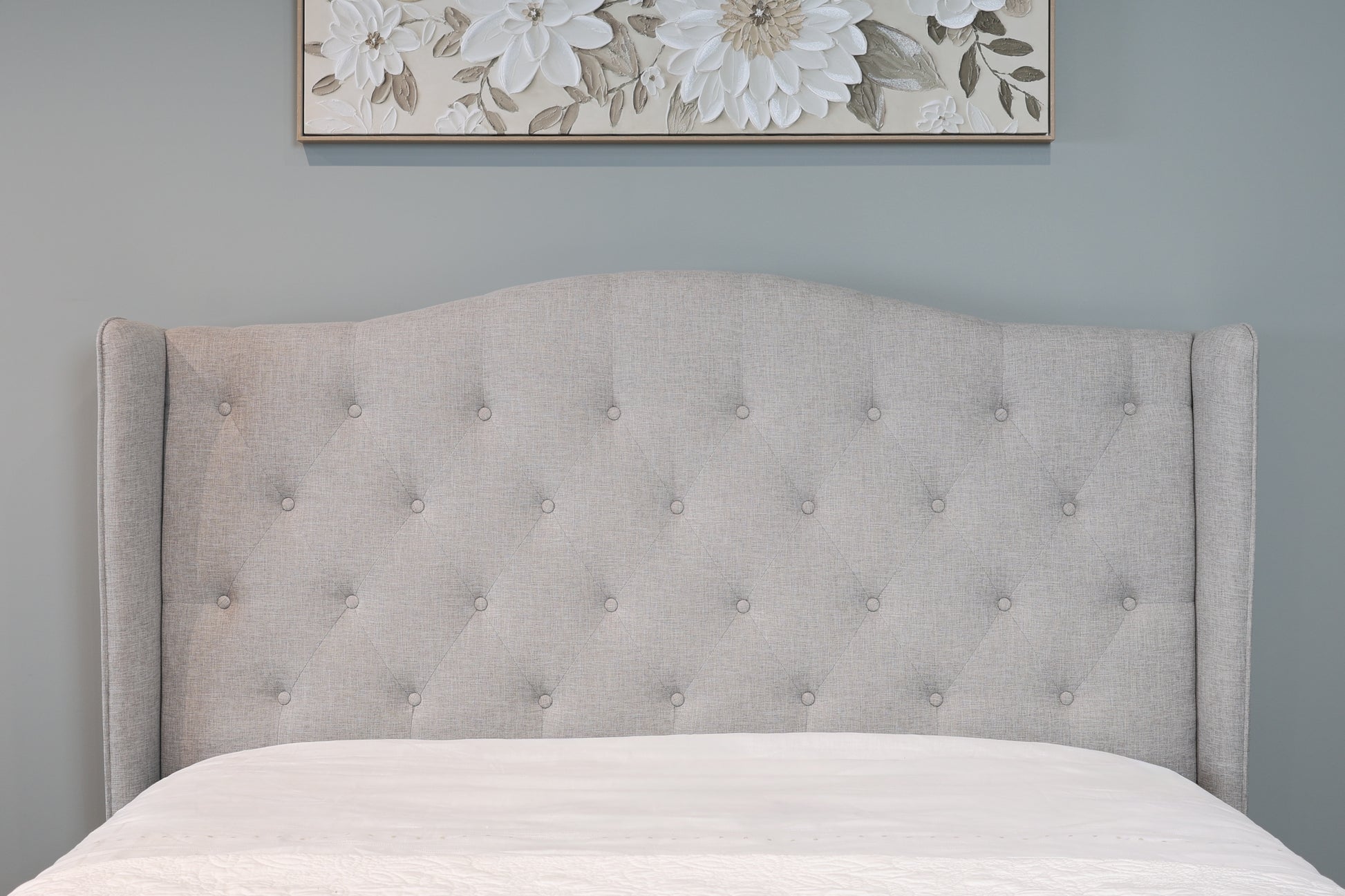 Memphis Bed Winged - Soft Grey