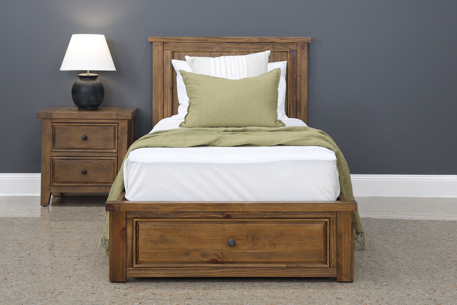 Leura Bed w/ Storage Single