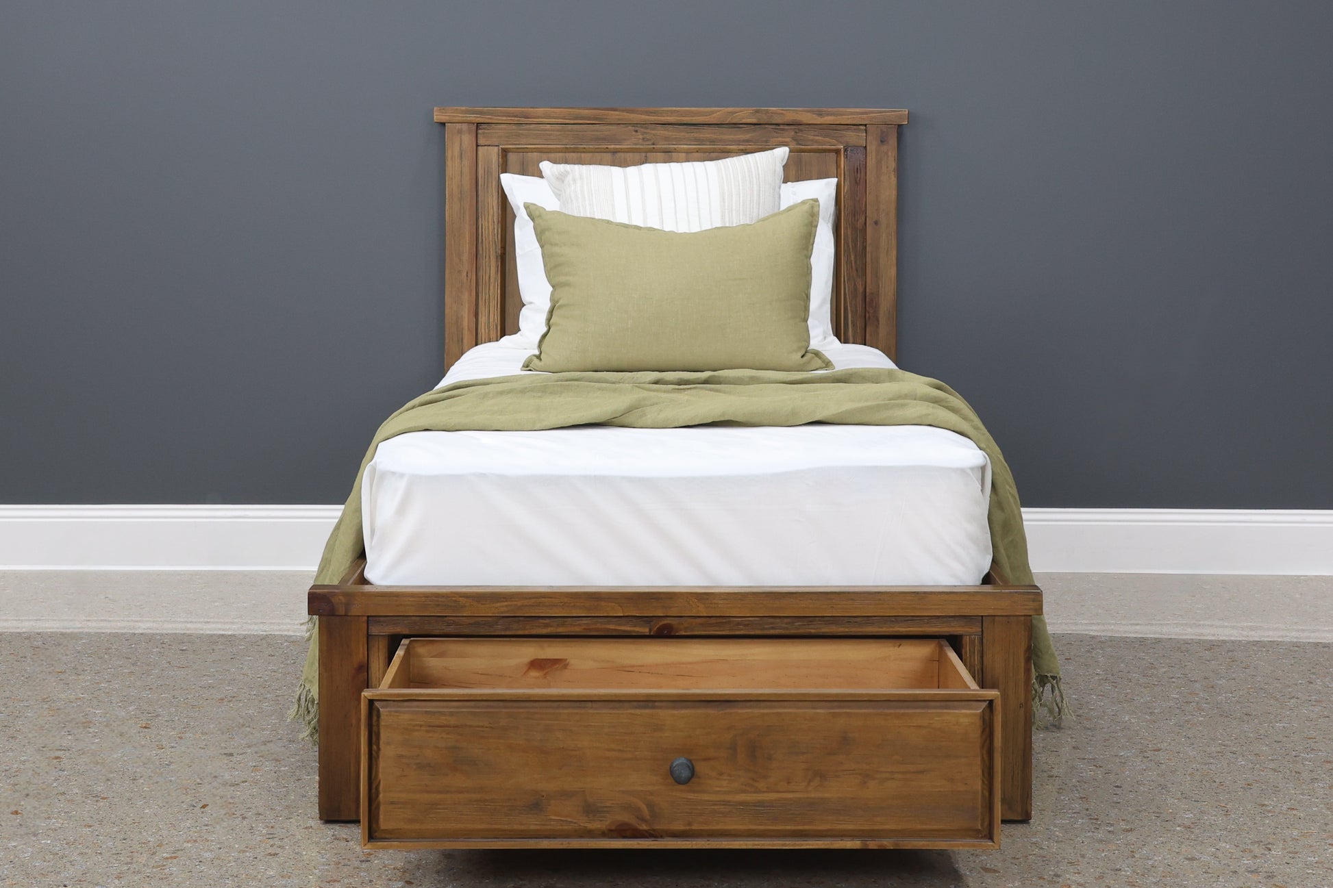 Leura Bed w/ Storage Single