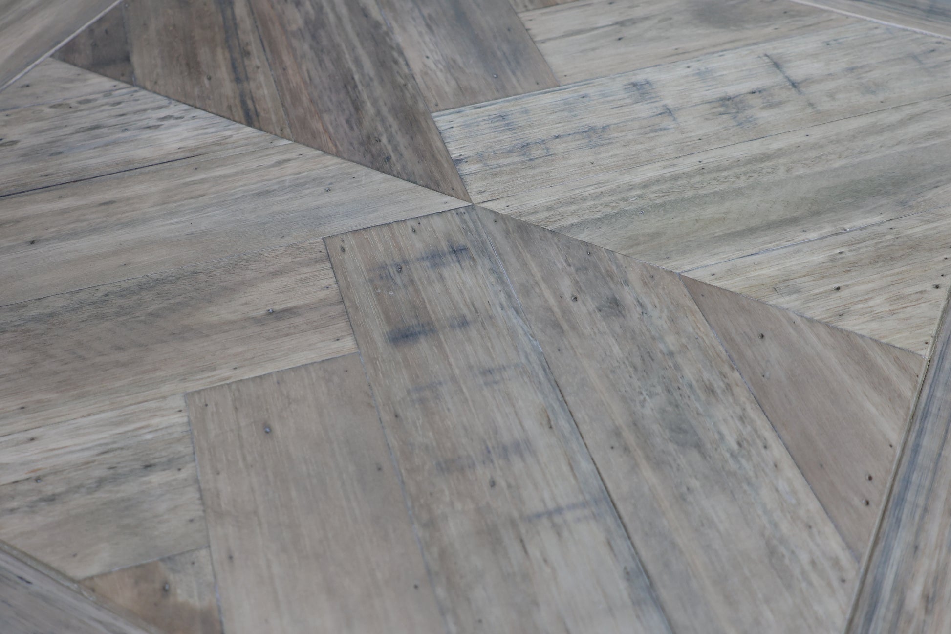 Flinders Lamp Table w/ Drawer