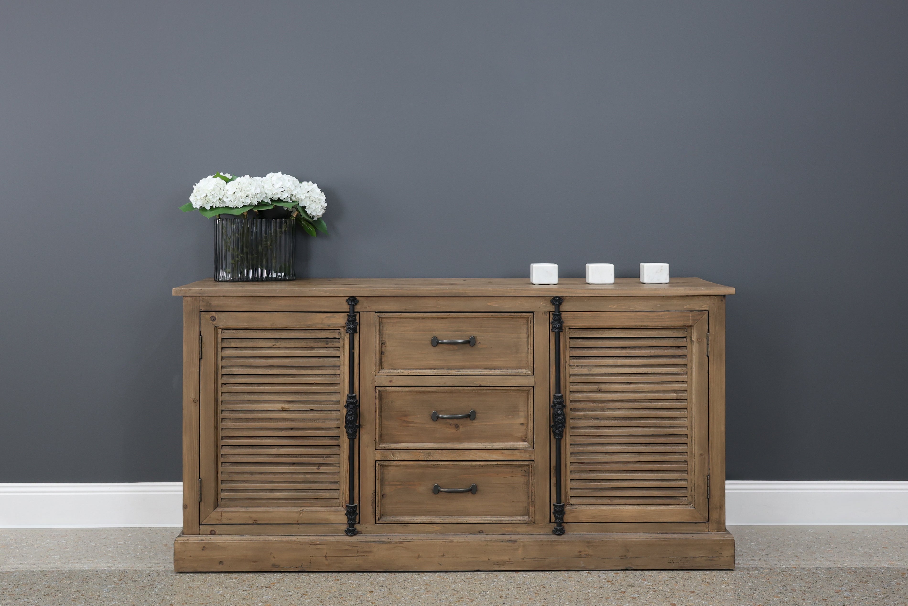 Hagrid Buffet 3 Drawers 2 Doors