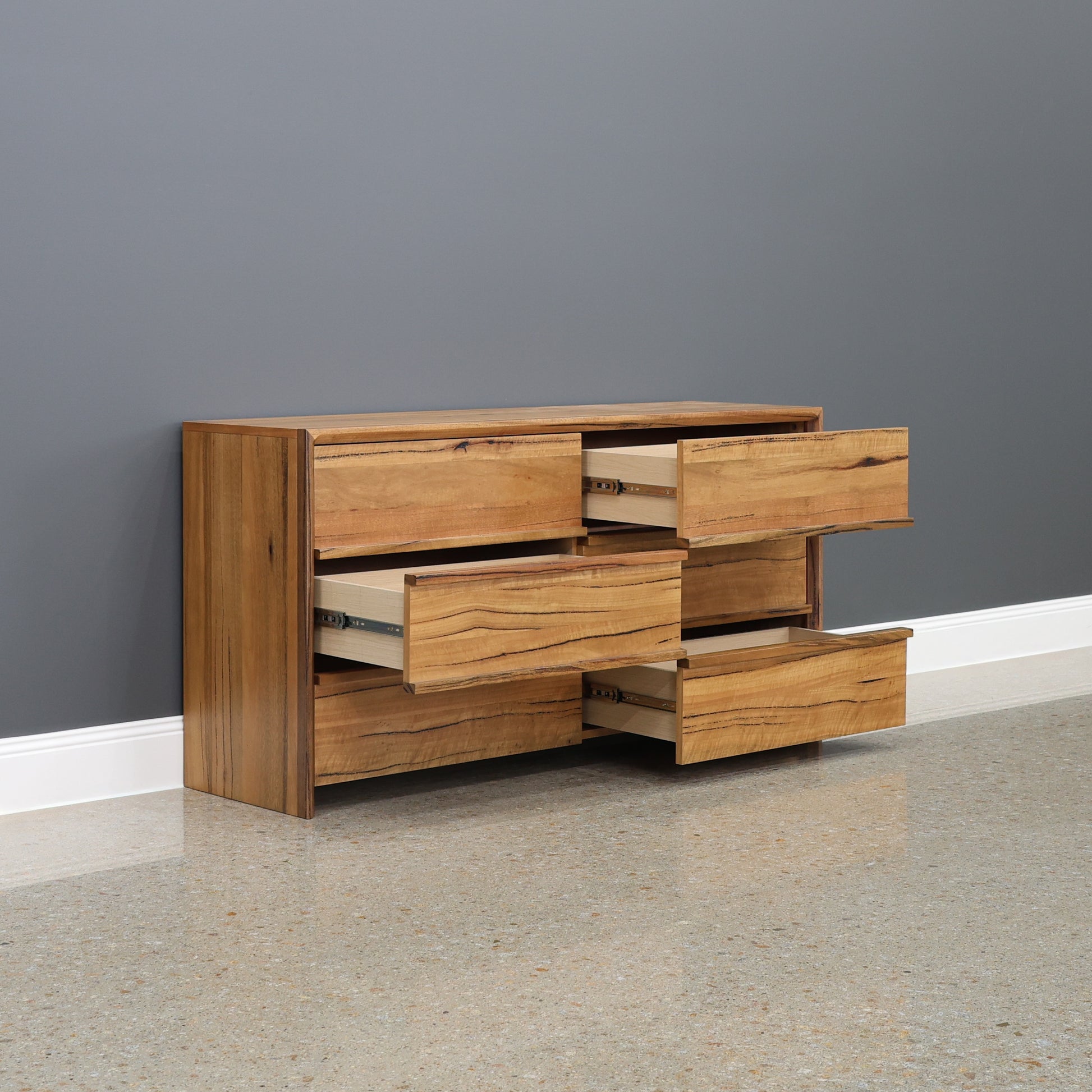 Scarbrough Dresser