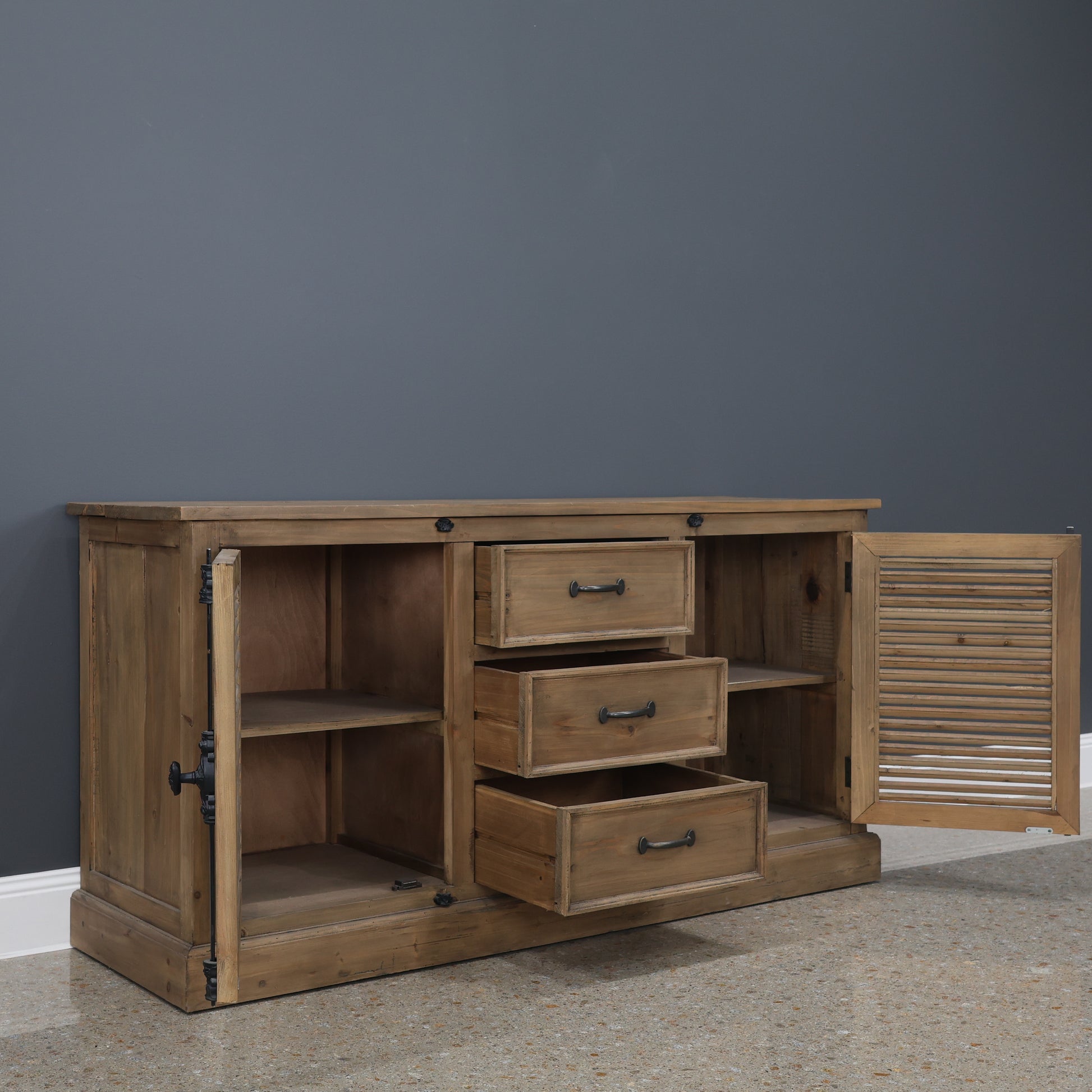 Hagrid Buffet 3 Drawers 2 Doors