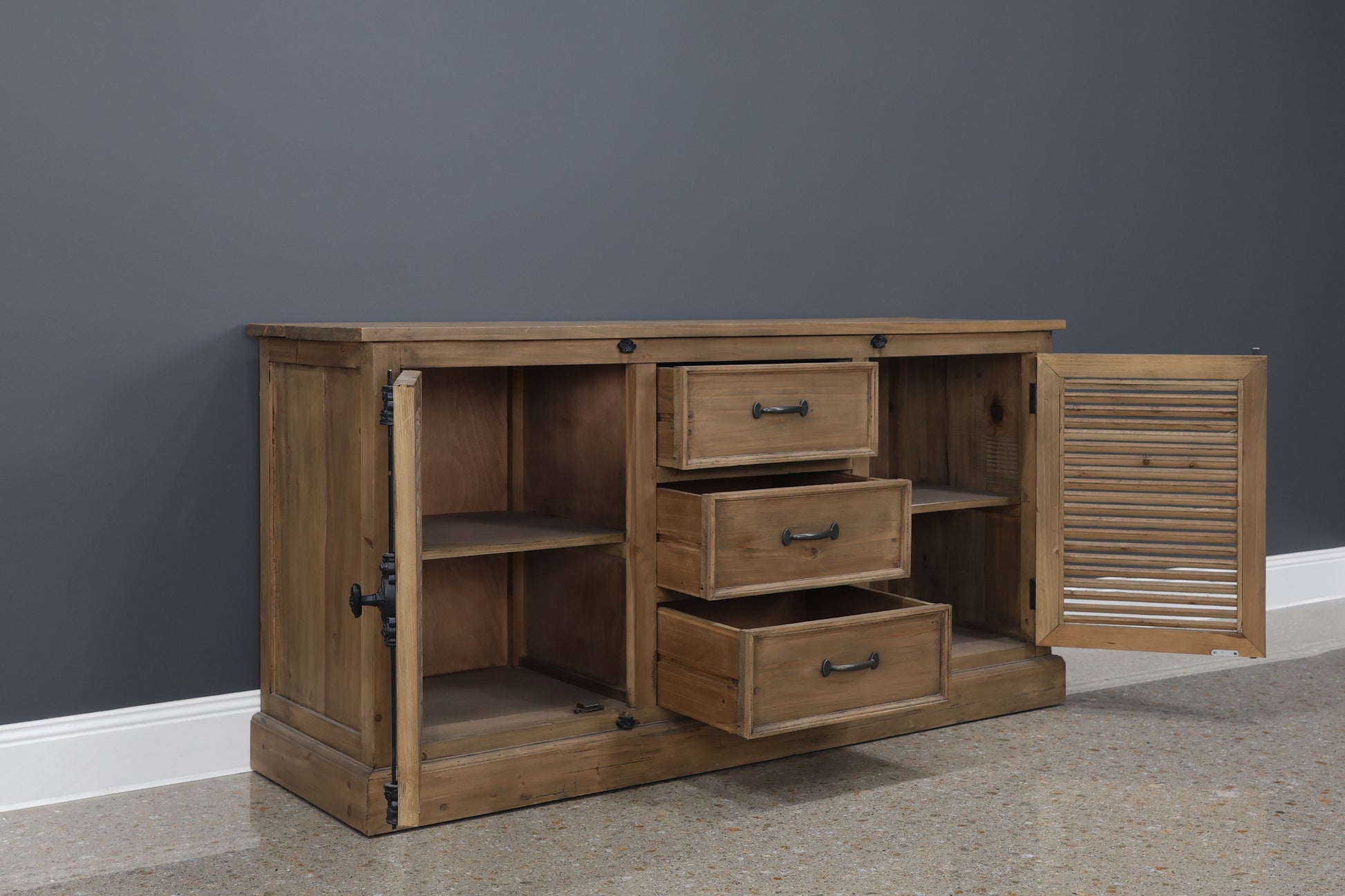 Hagrid Buffet 3 Drawers 2 Doors