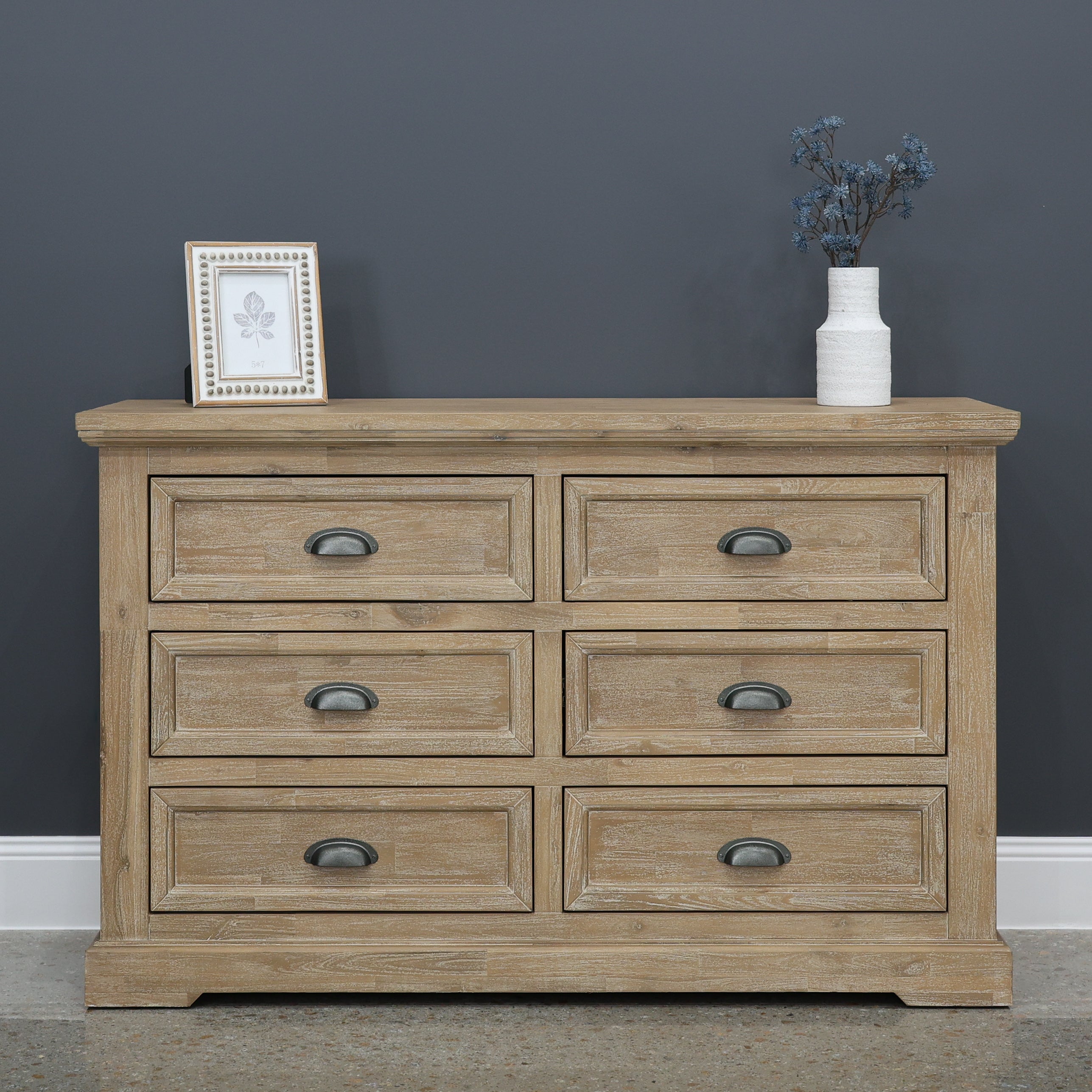 Provedore Natural Dresser