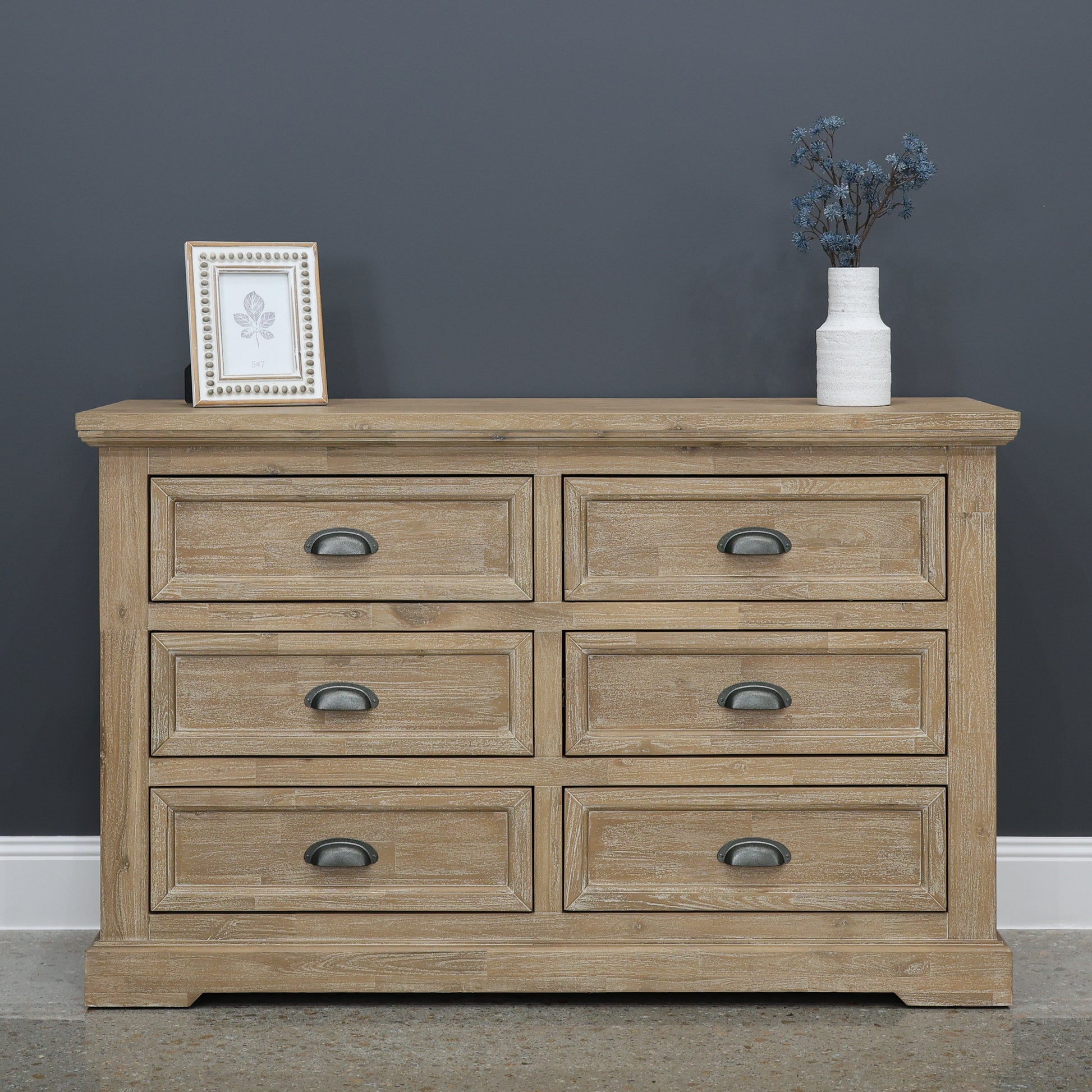Provedore Natural Dresser