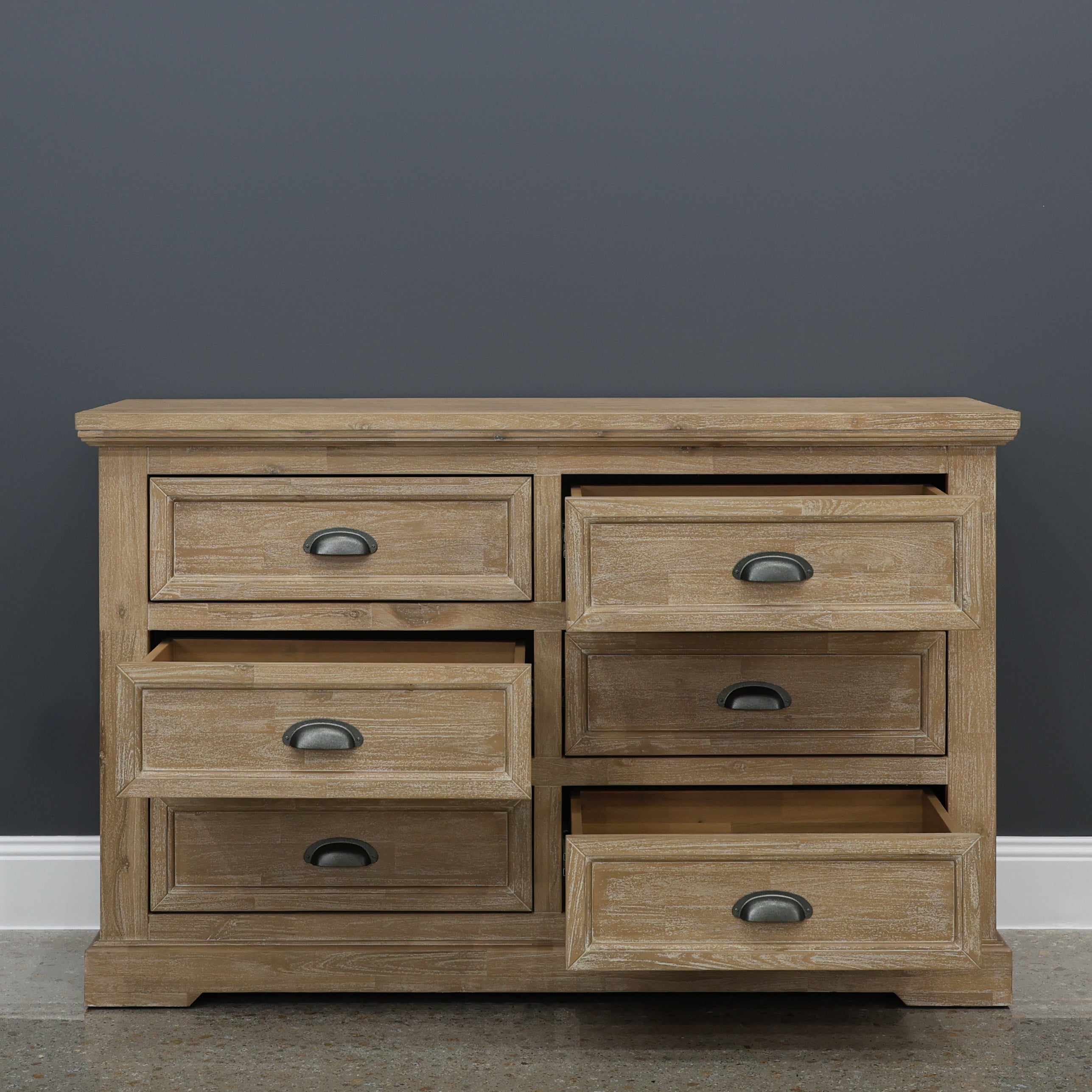 Provedore Natural Dresser