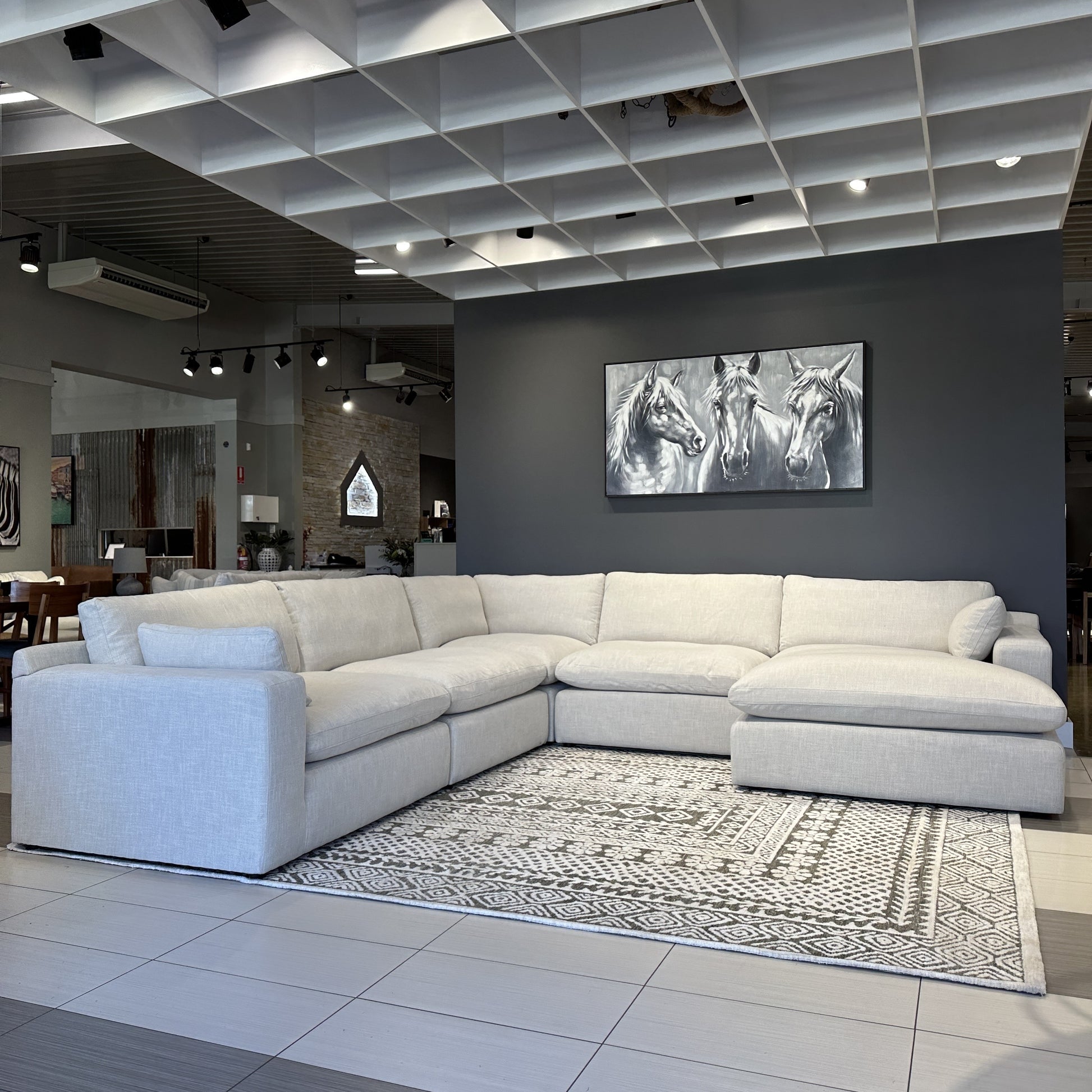 Traralgon Wedge - Linen