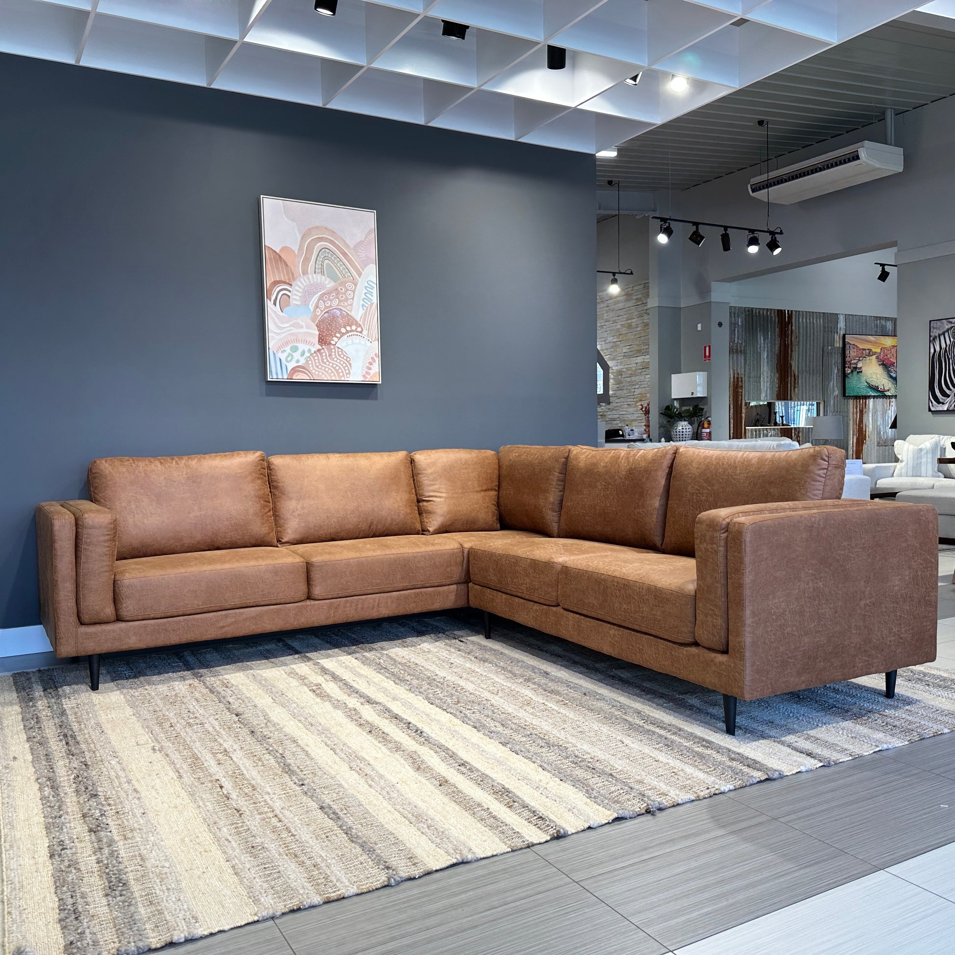 Canberra Corner Lounge - Highland Buff