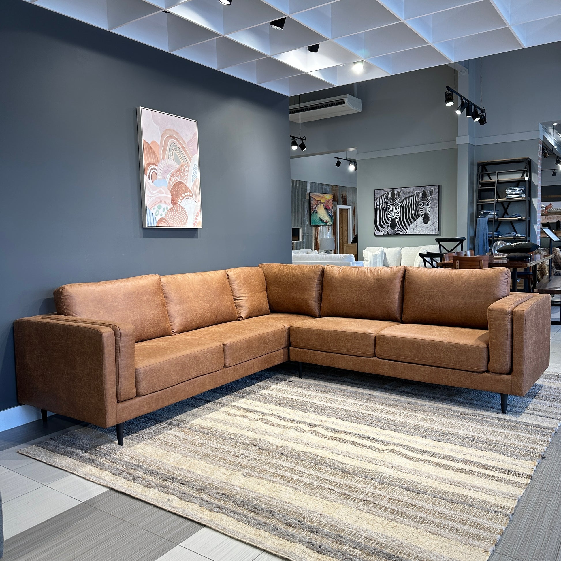 Canberra Corner Lounge - Highland Buff