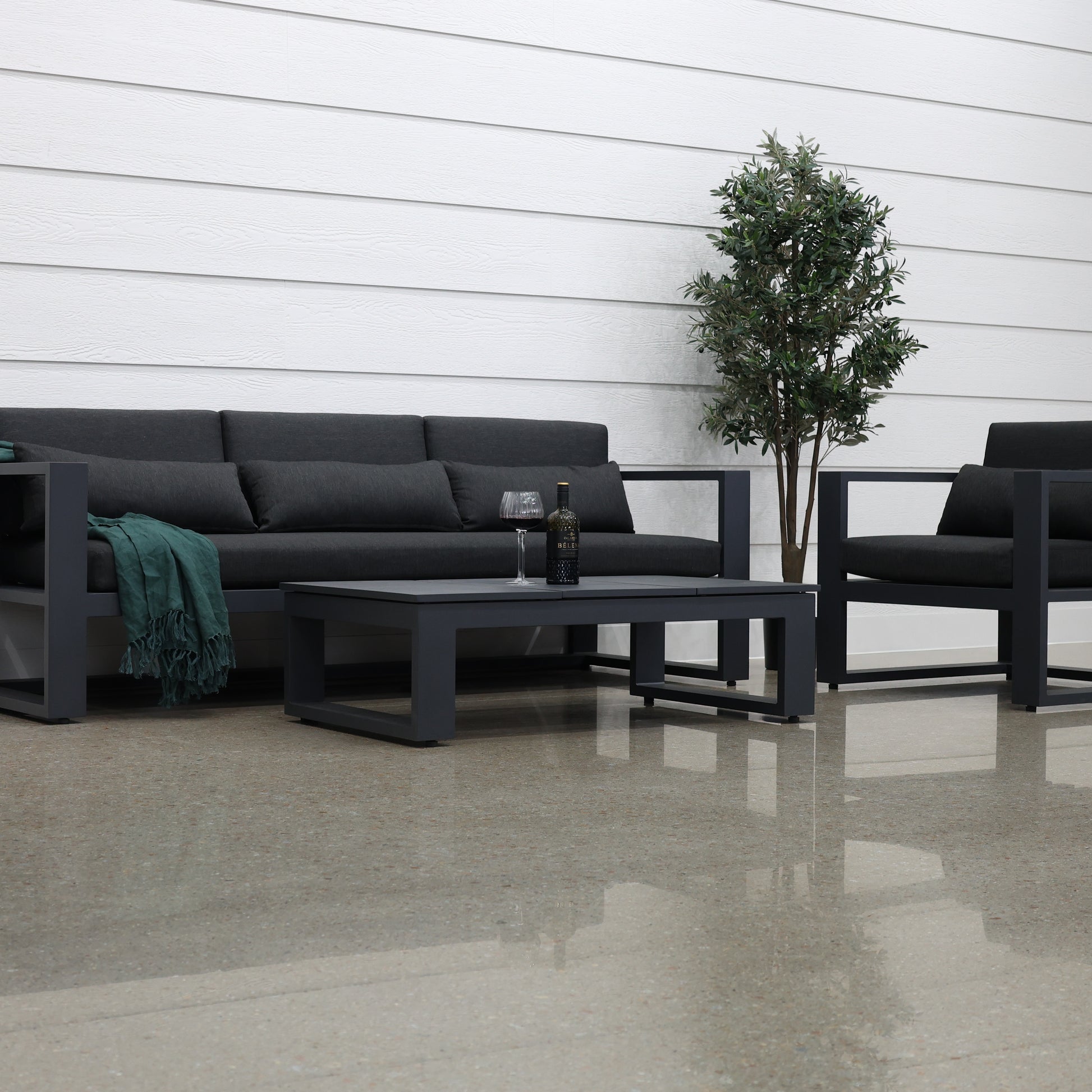Mildura Outdoor Coffee Table - Charcoal