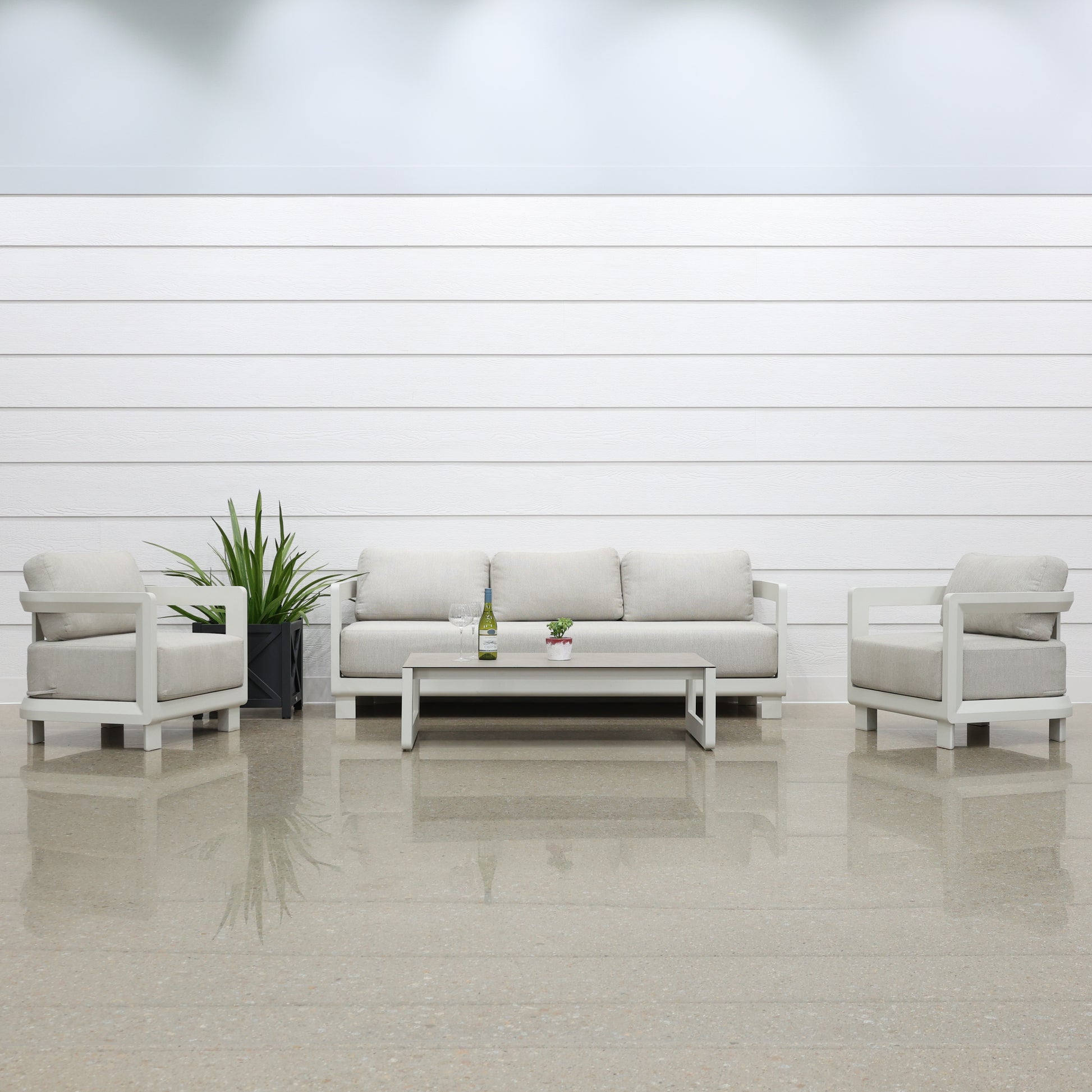 Anglesea 4 Piece Outdoor Lounge Setting - White