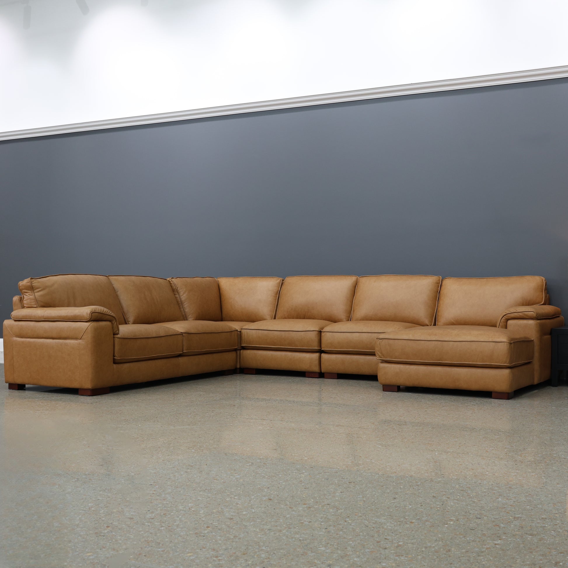 Rostrevor Corner Lounge w/ Chaise -Tan Leather