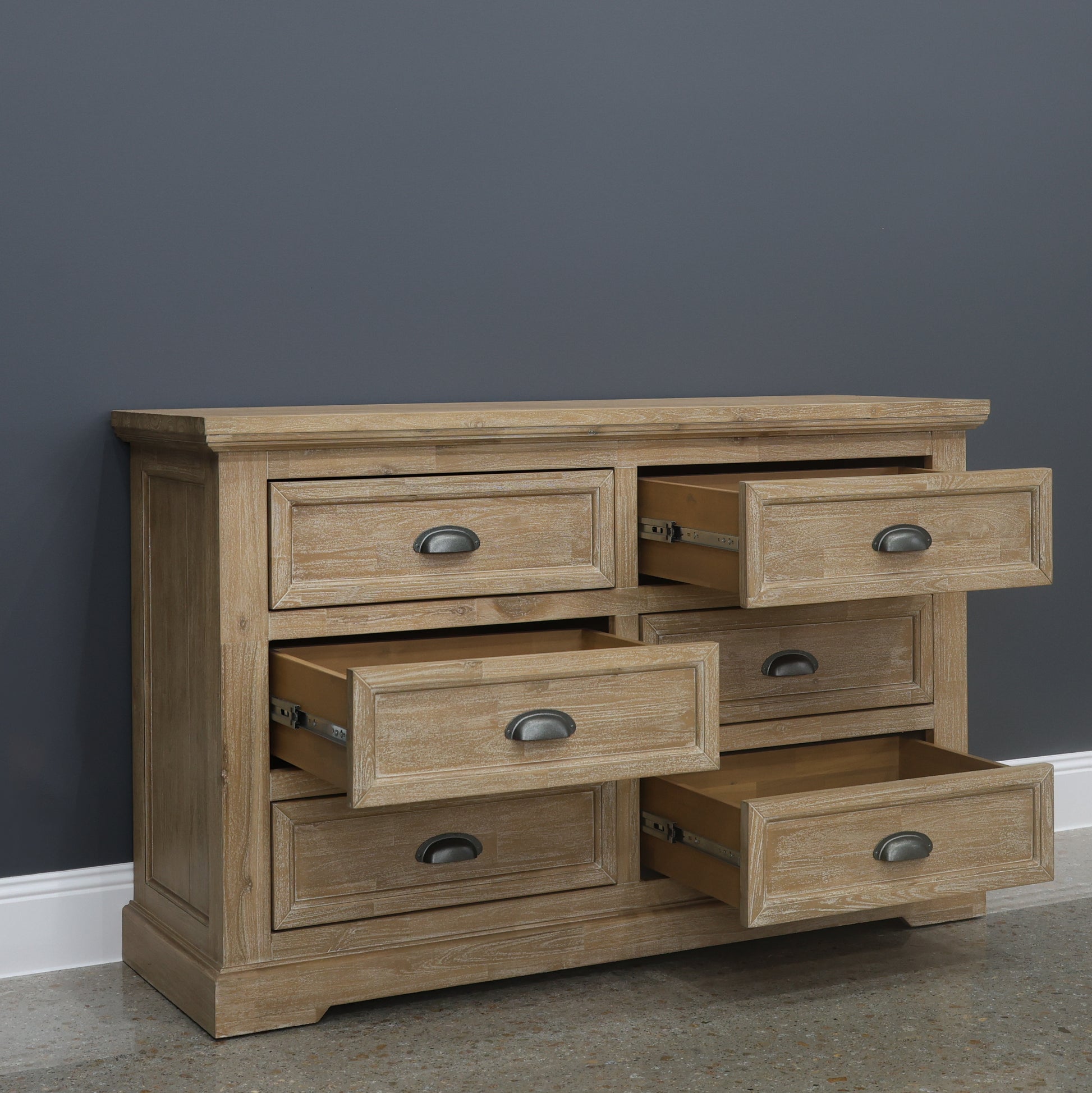 Provedore Natural Dresser