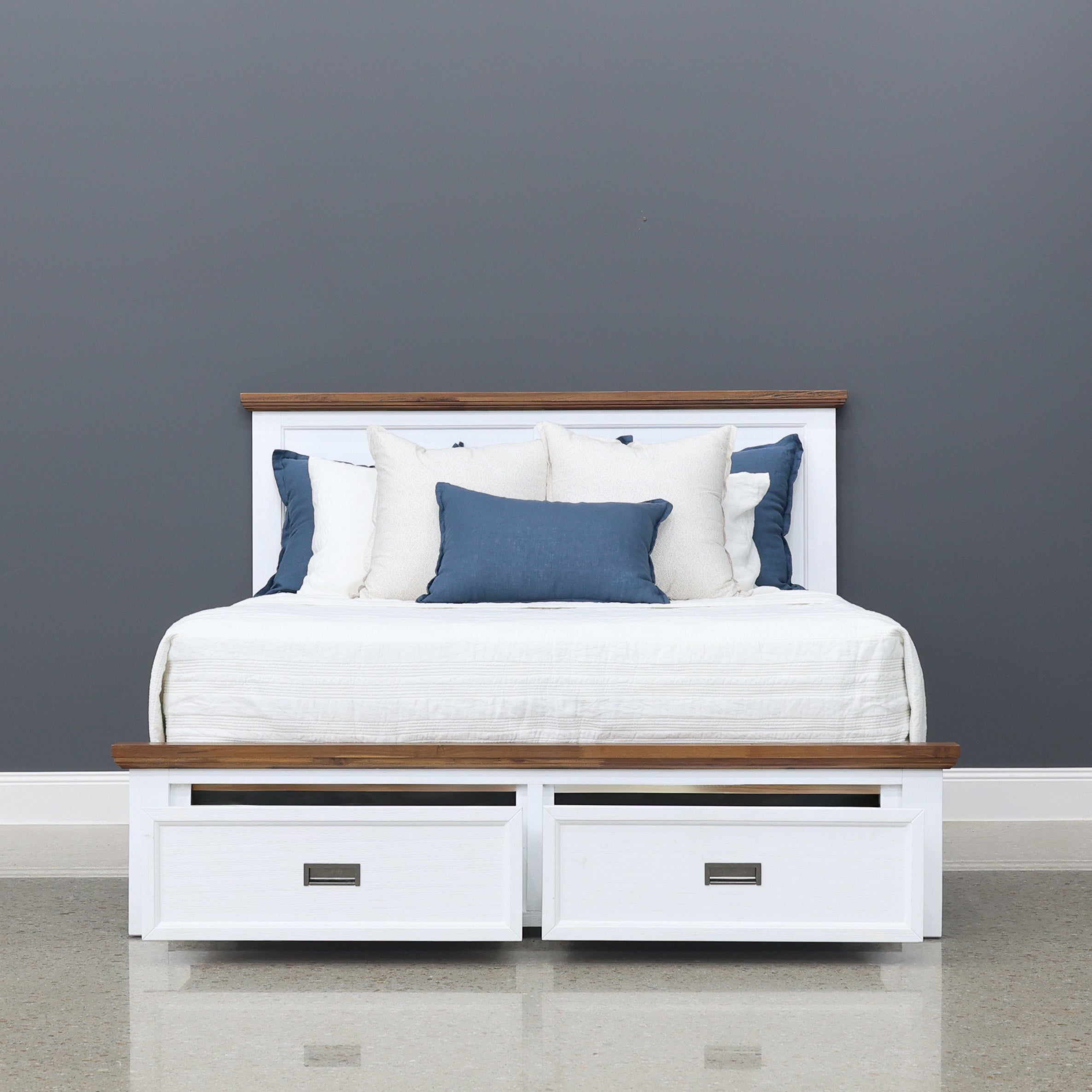 Provedore Two Tone Bed w/ Storage