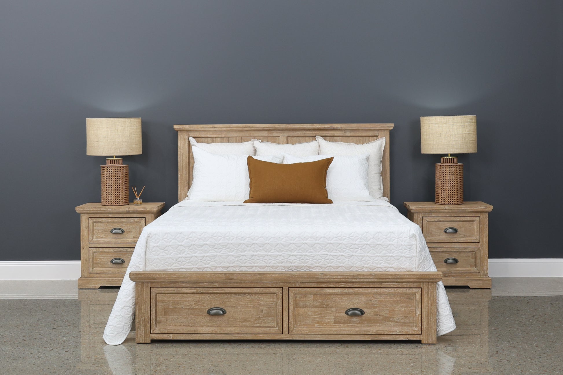 Provedore Natural Bed w/ 2 Drawers