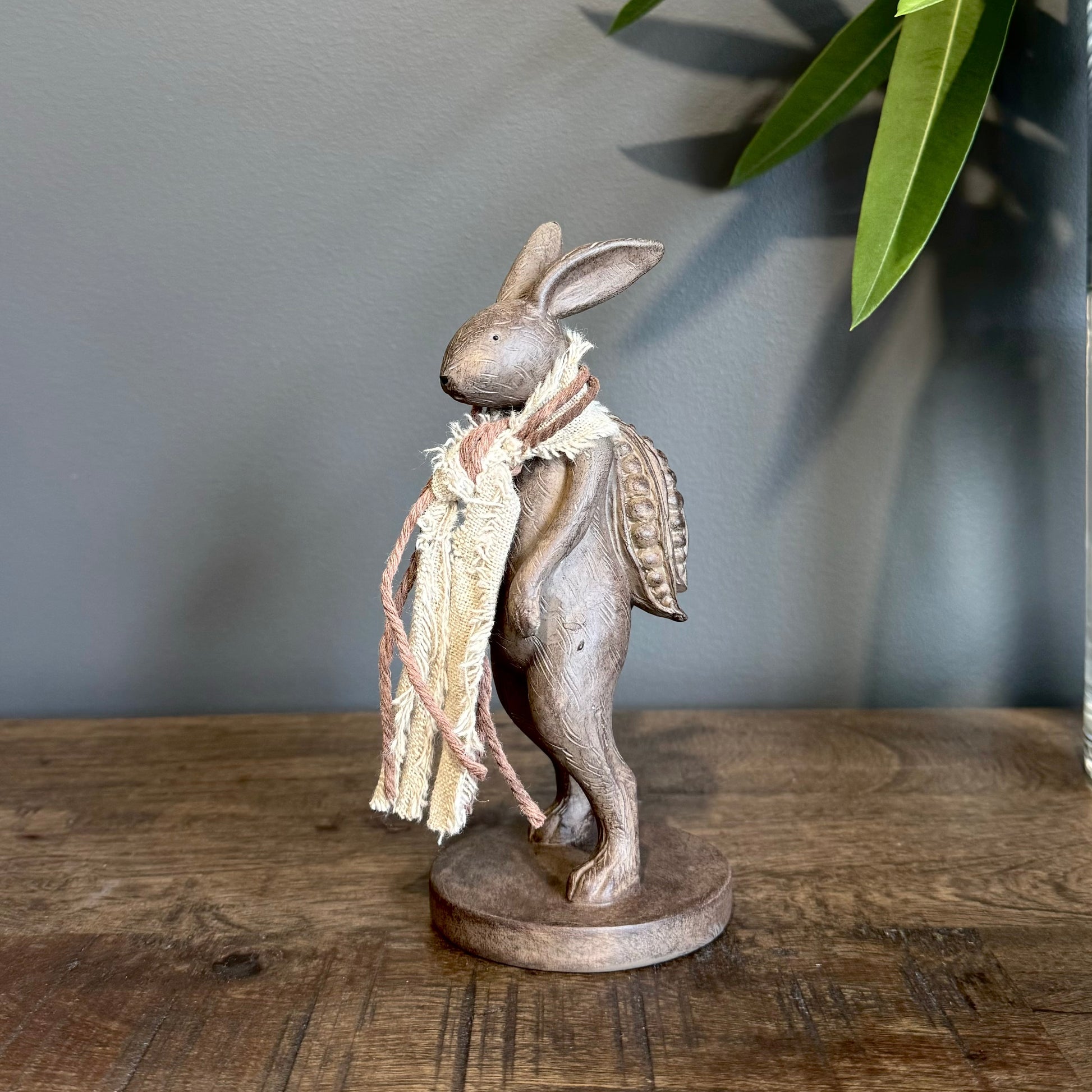 Henry Rabbit w/scarf