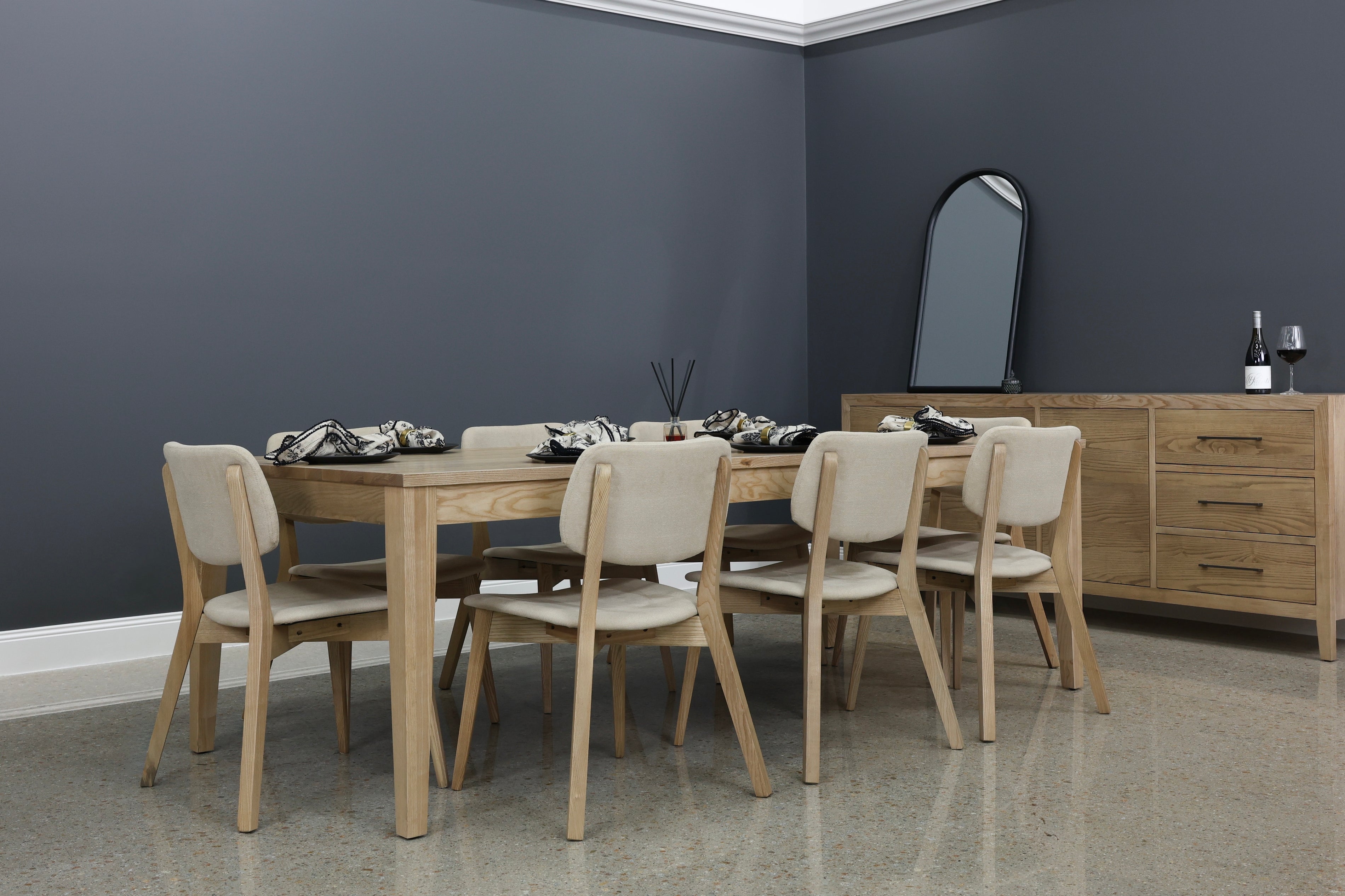 Elizabeth Dining Table - Natural