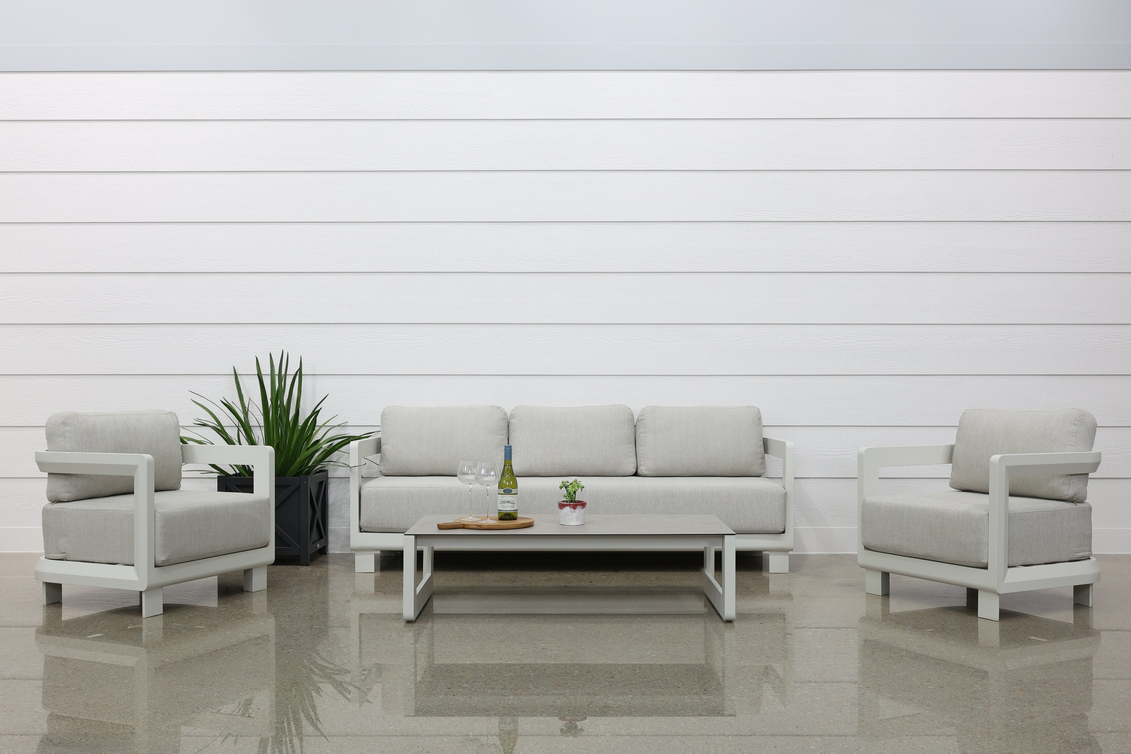 Anglesea 4 Piece Outdoor Lounge Setting - White