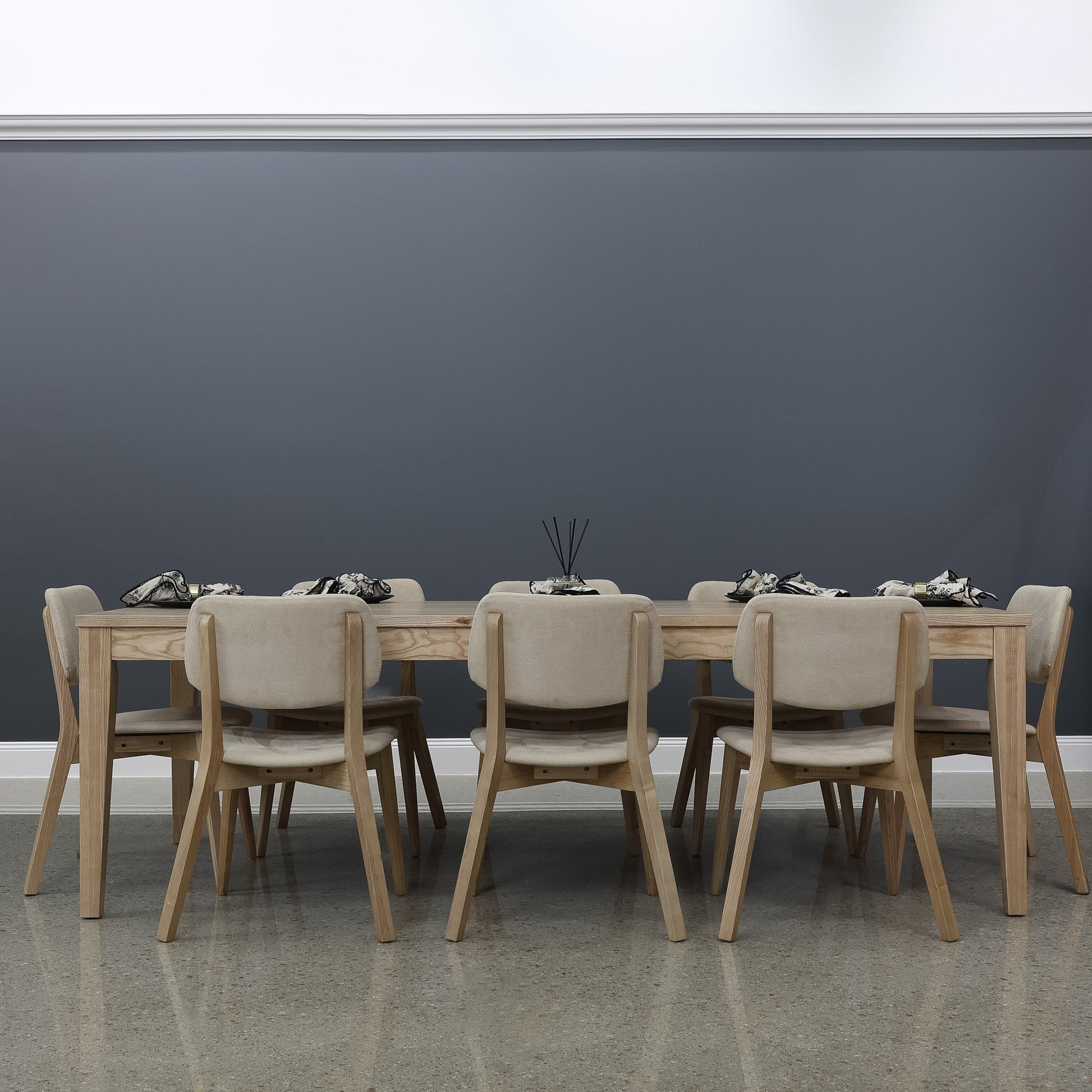 Elizabeth Dining Table - Natural