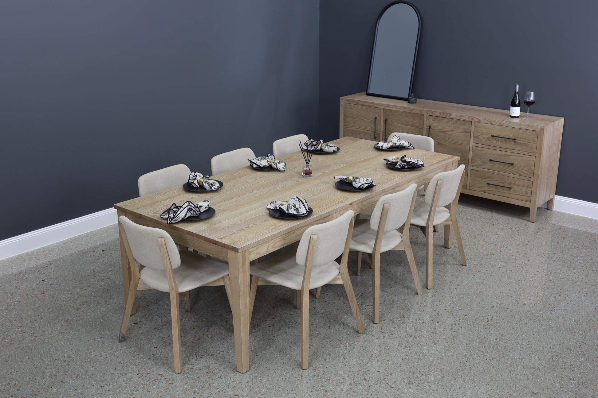 Elizabeth Dining Table - Natural