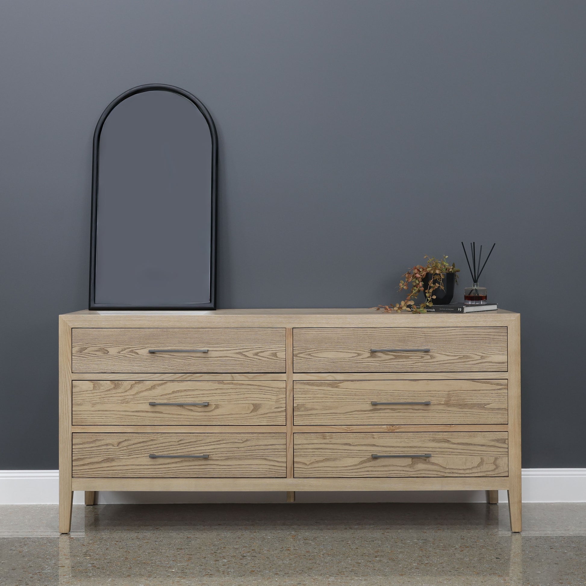 Elizabeth Dresser w/ Jewellery Compartment - Natural