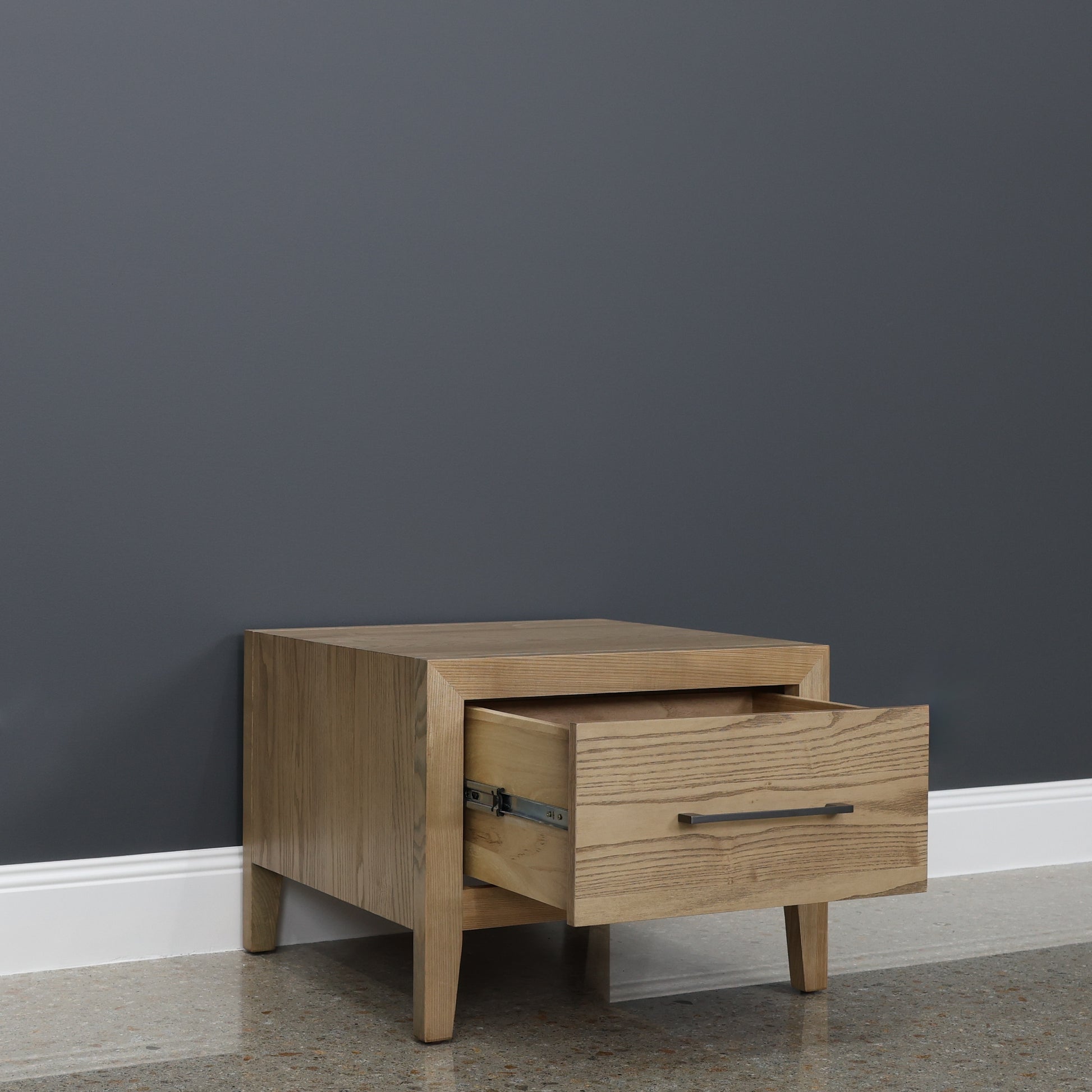 Elizabeth Lamp Table 60cm L - Natural