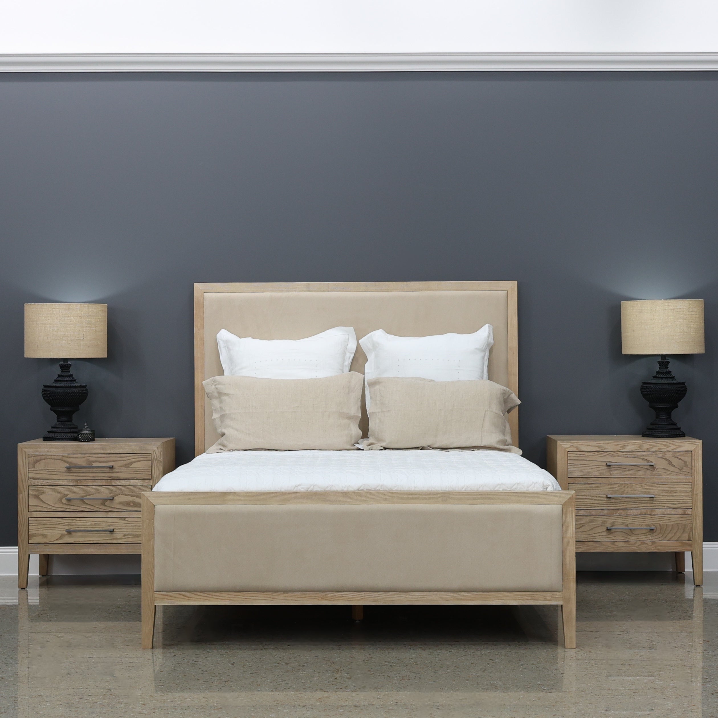 Elizabeth Bed - Natural