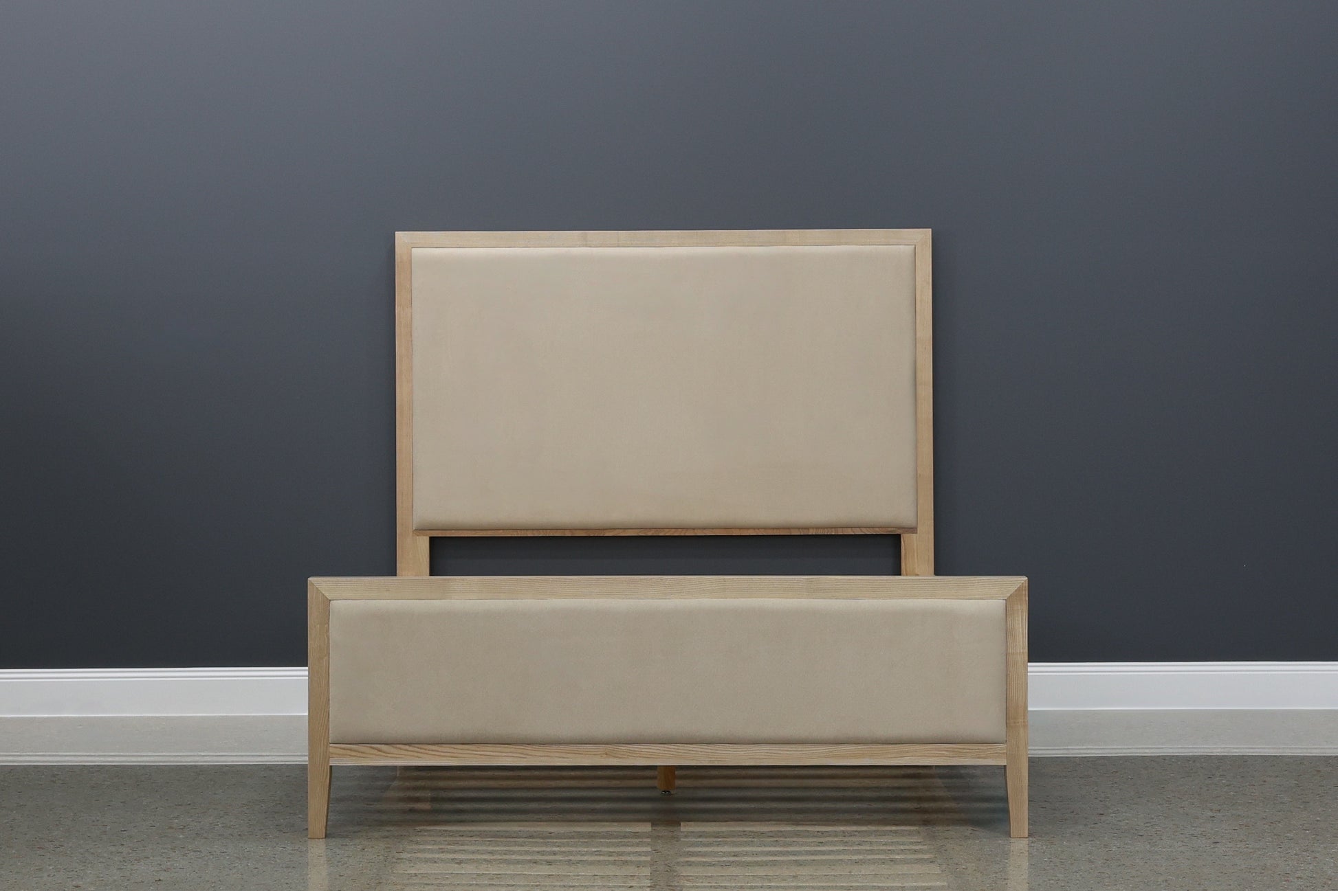 Elizabeth Bed - Natural