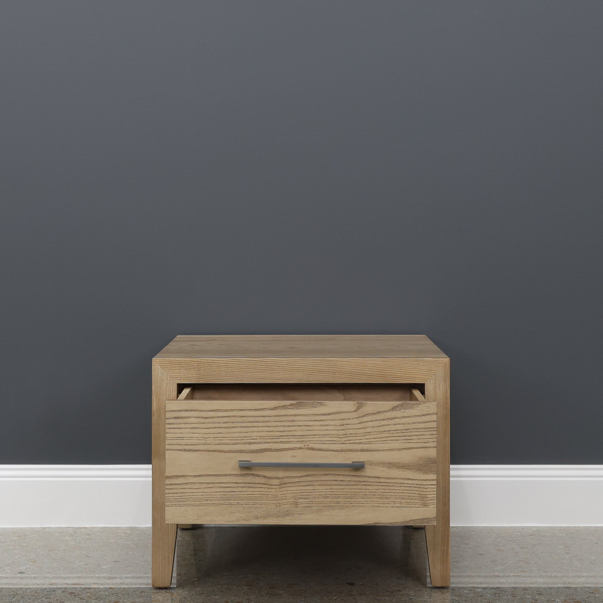 Elizabeth Lamp Table 60cm L - Natural
