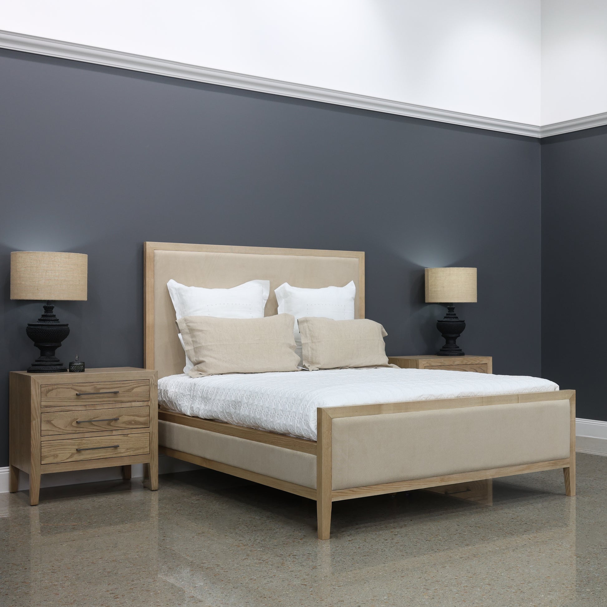 Elizabeth Bed - Natural