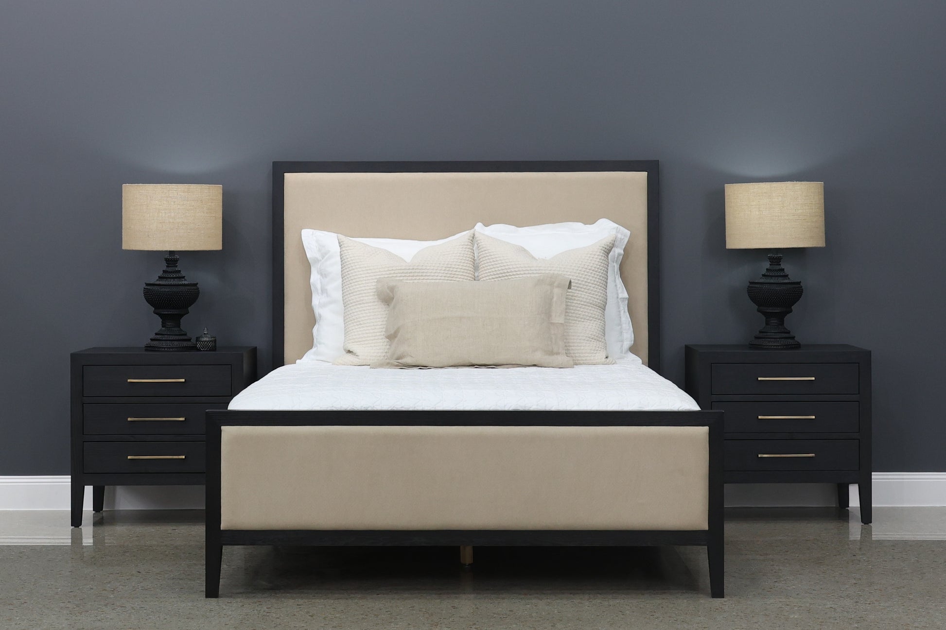 Elizabeth Bedside Table